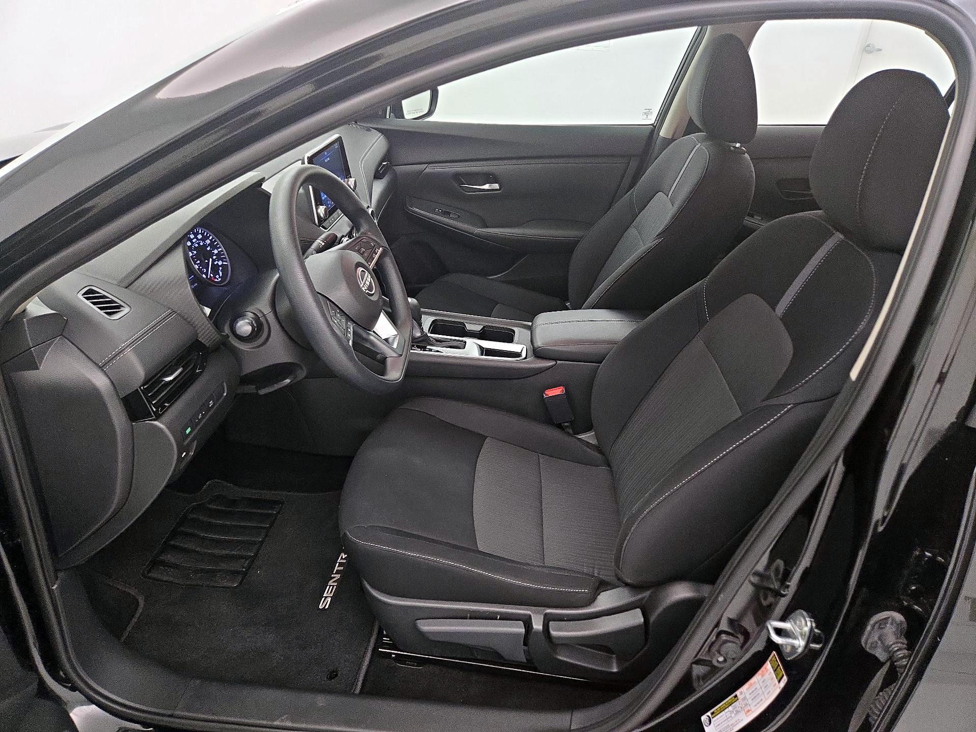 Thumbnail: 2024 Nissan Sentra - 11
