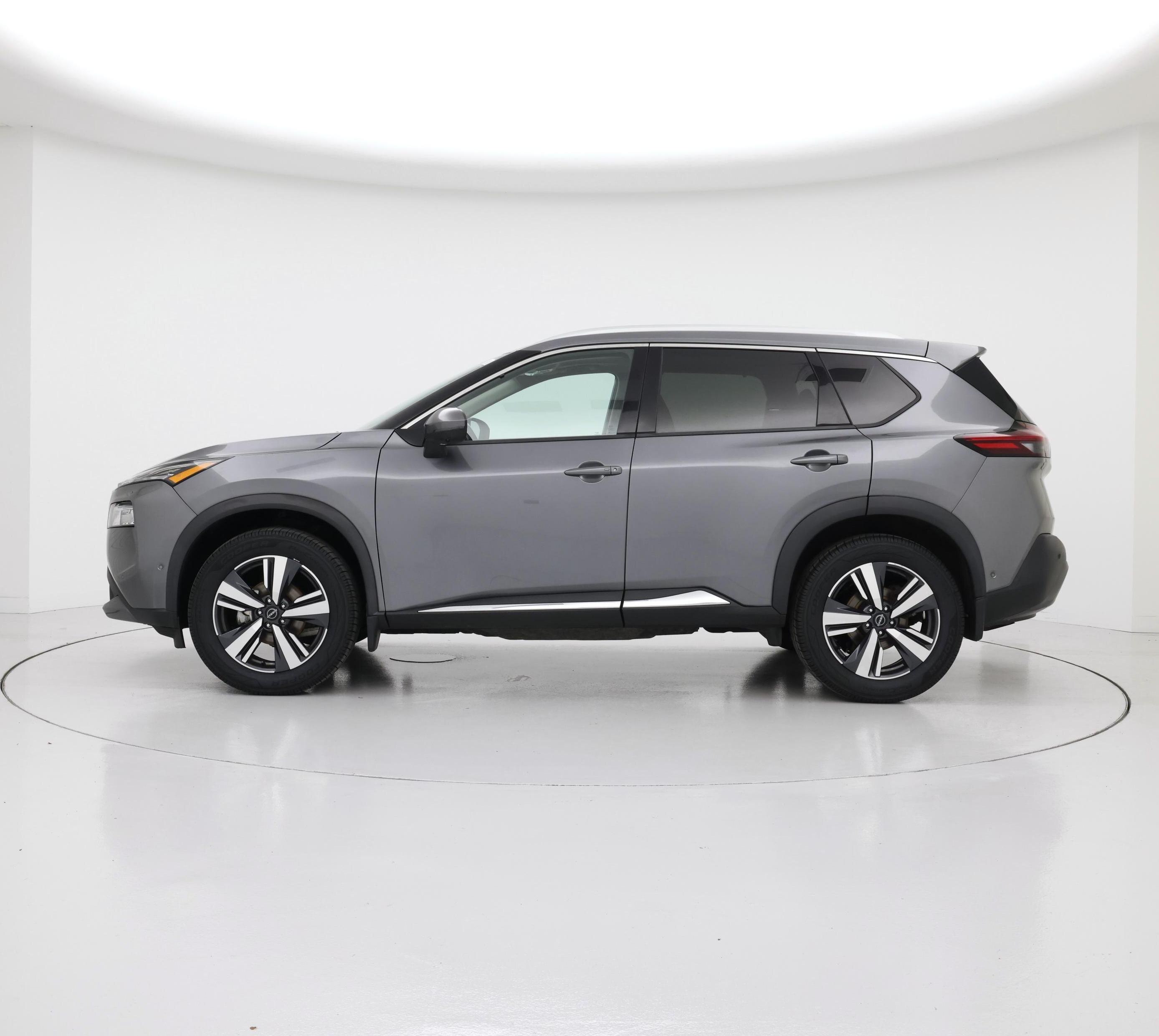 Thumbnail: 2023 Nissan Rogue - 3