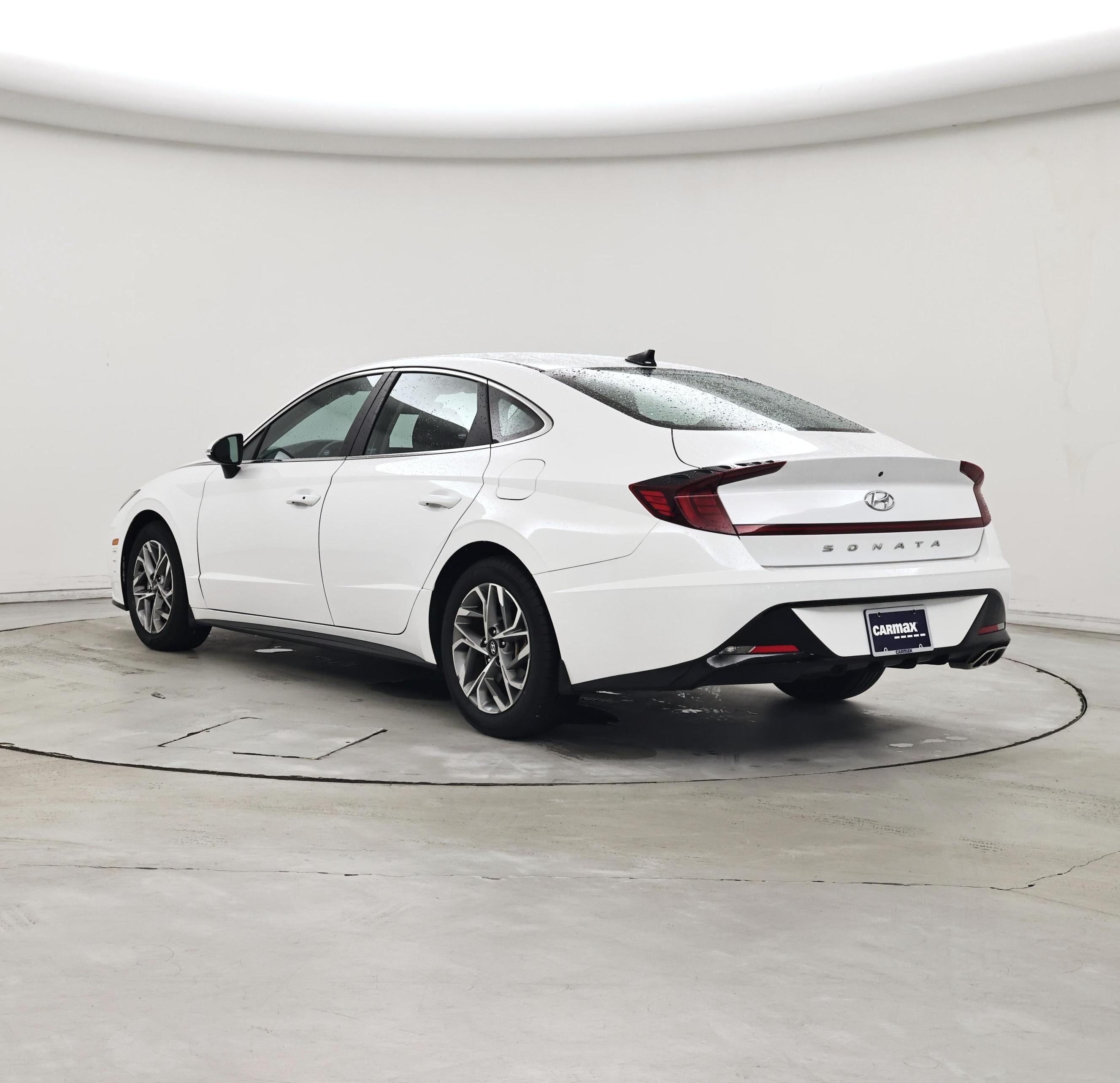 Thumbnail: 2023 Hyundai Sonata - 2