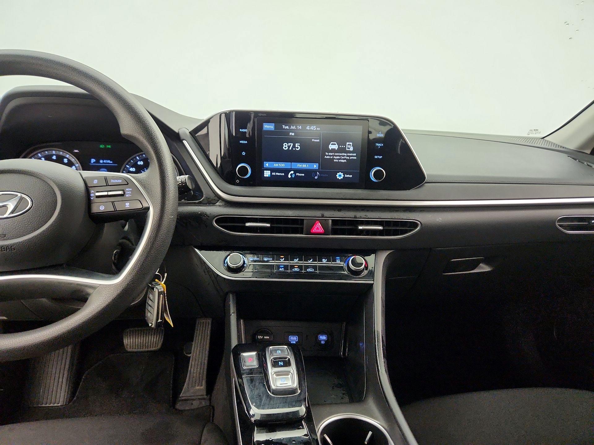 Thumbnail: 2023 Hyundai Sonata - 9