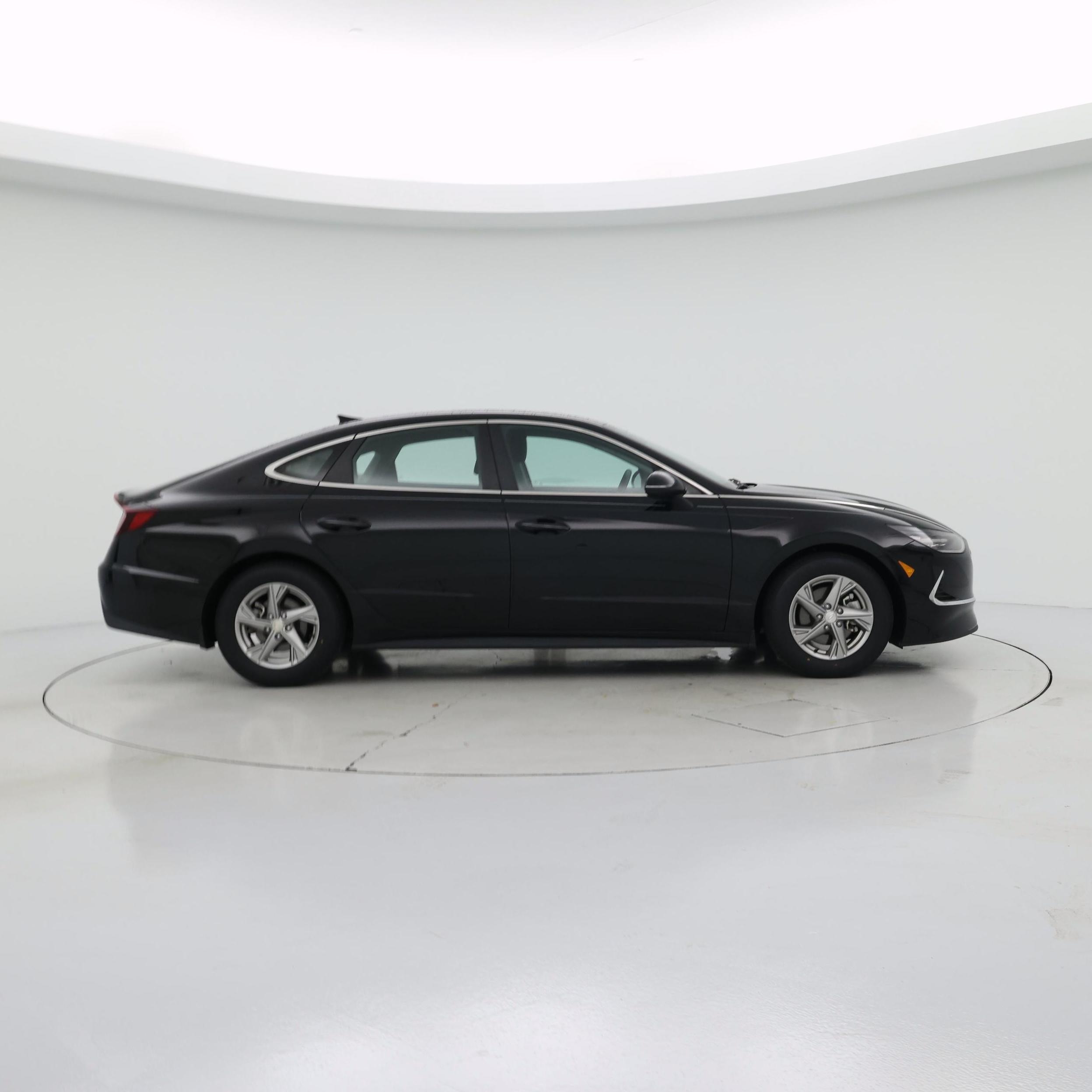 Thumbnail: 2023 Hyundai Sonata - 7