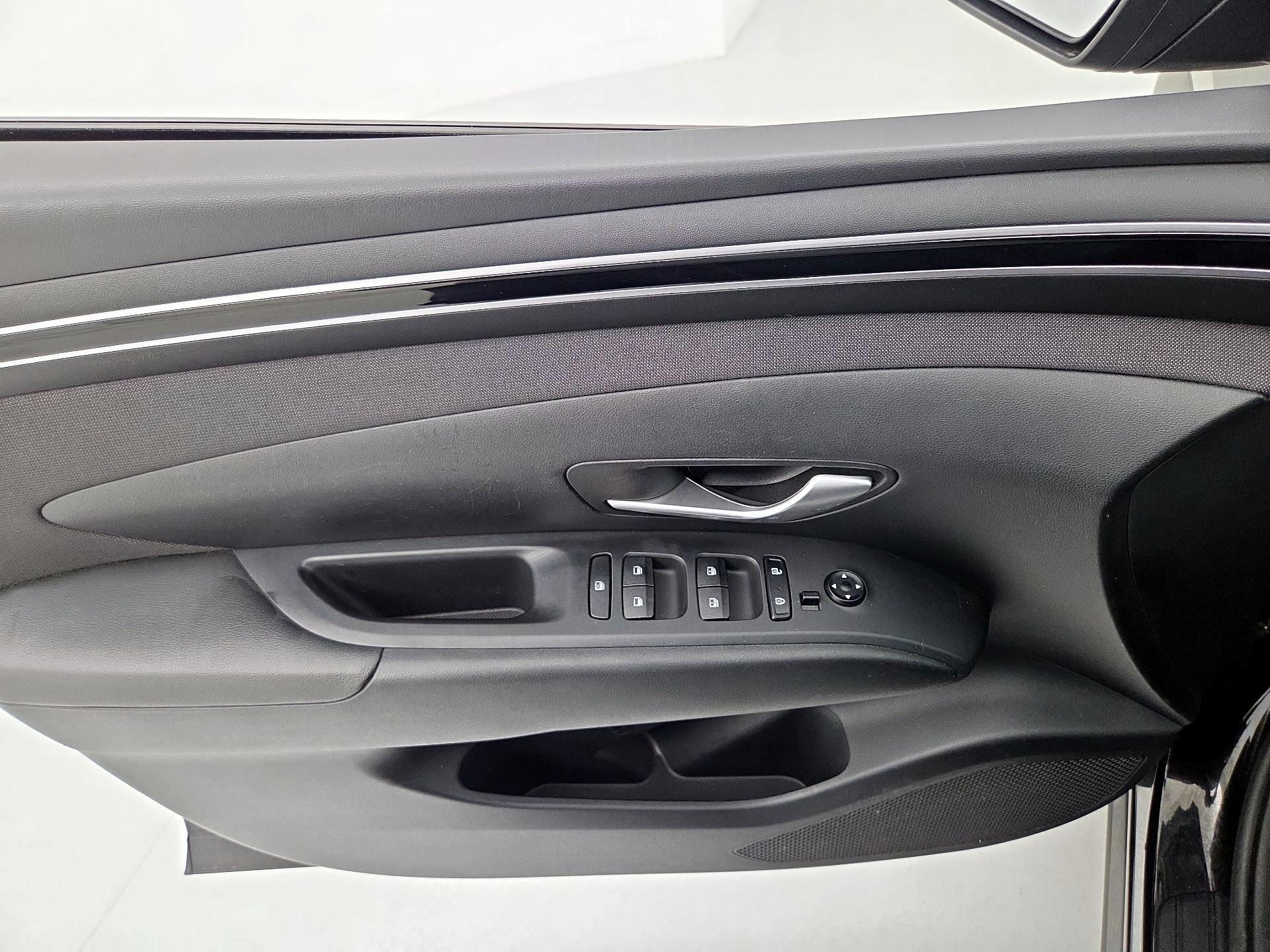 Thumbnail: 2023 Hyundai Tucson - 12