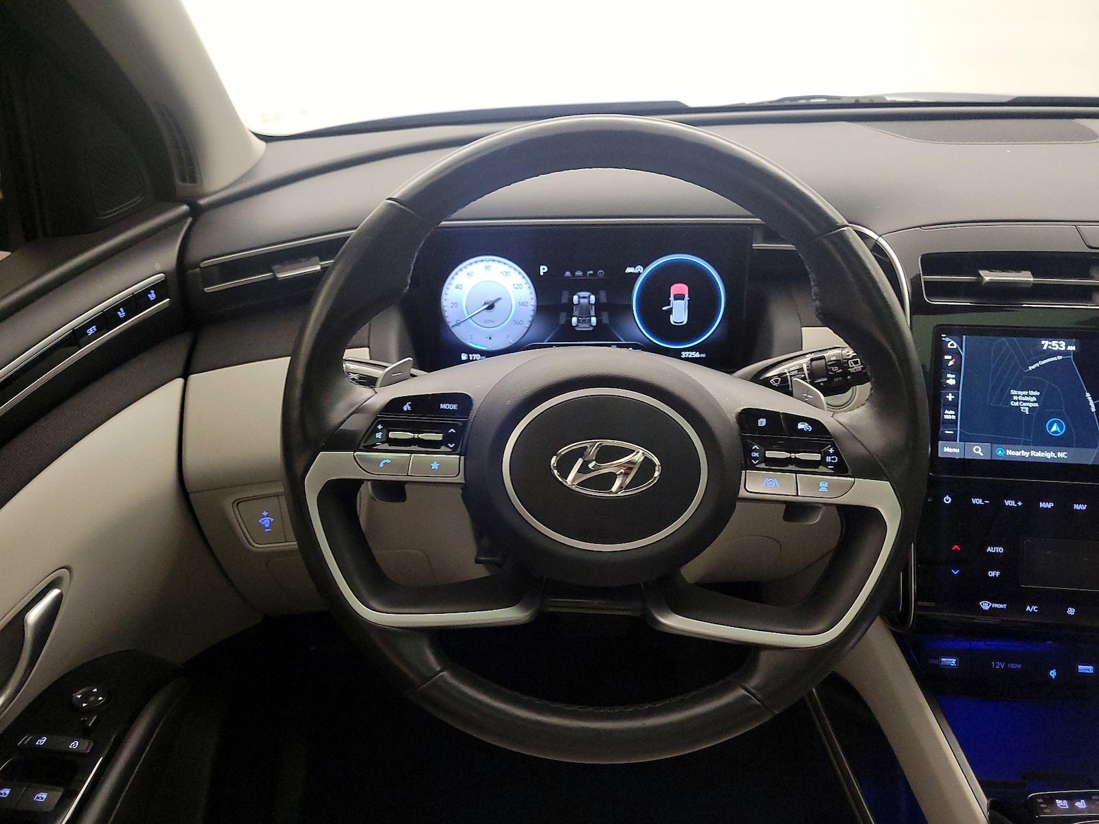 2023 Hyundai Tucson Limited - Photo 11