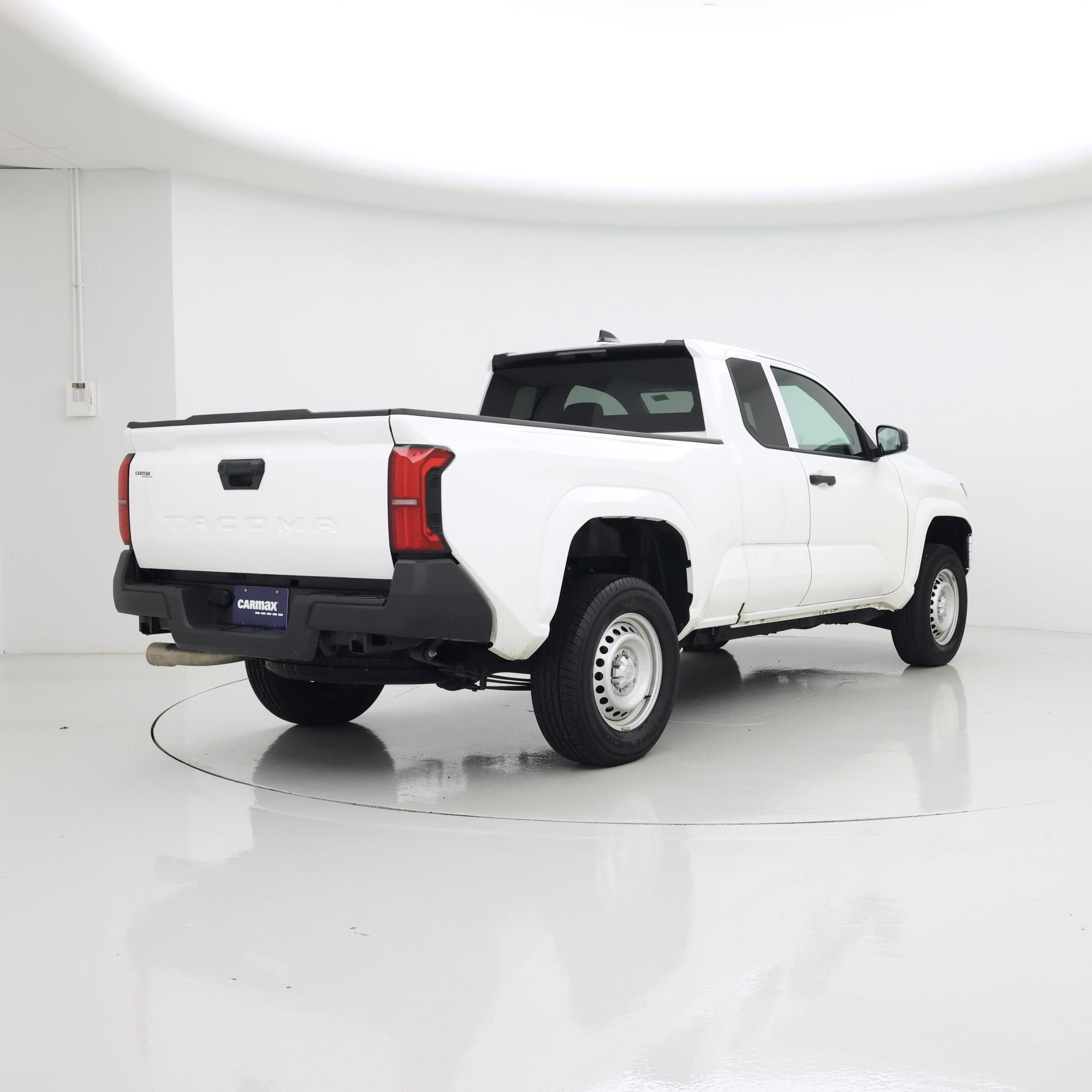 Thumbnail: 2024 Toyota Tacoma - 8