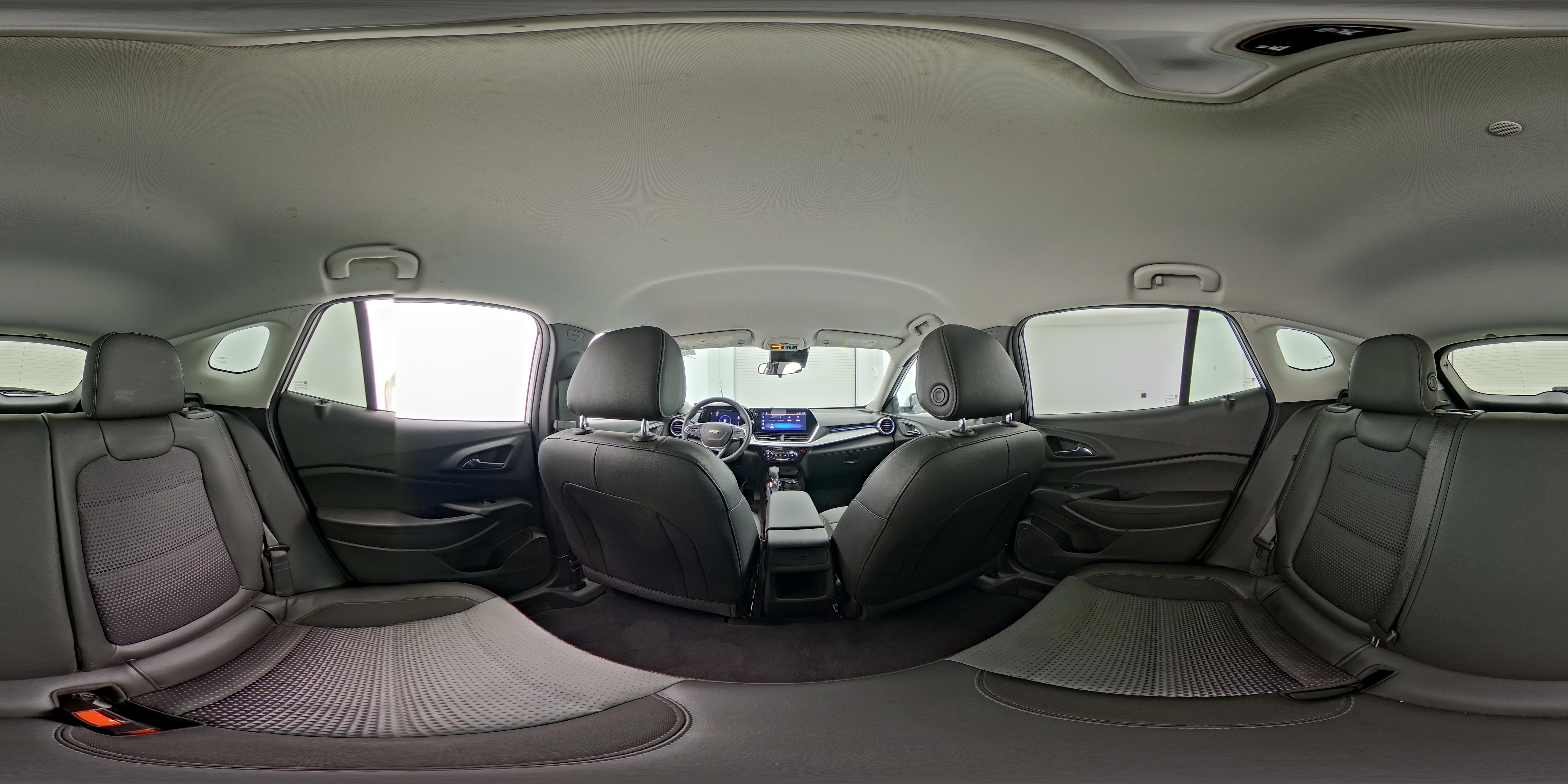 2024 Chevrolet Trax LT - Photo 25