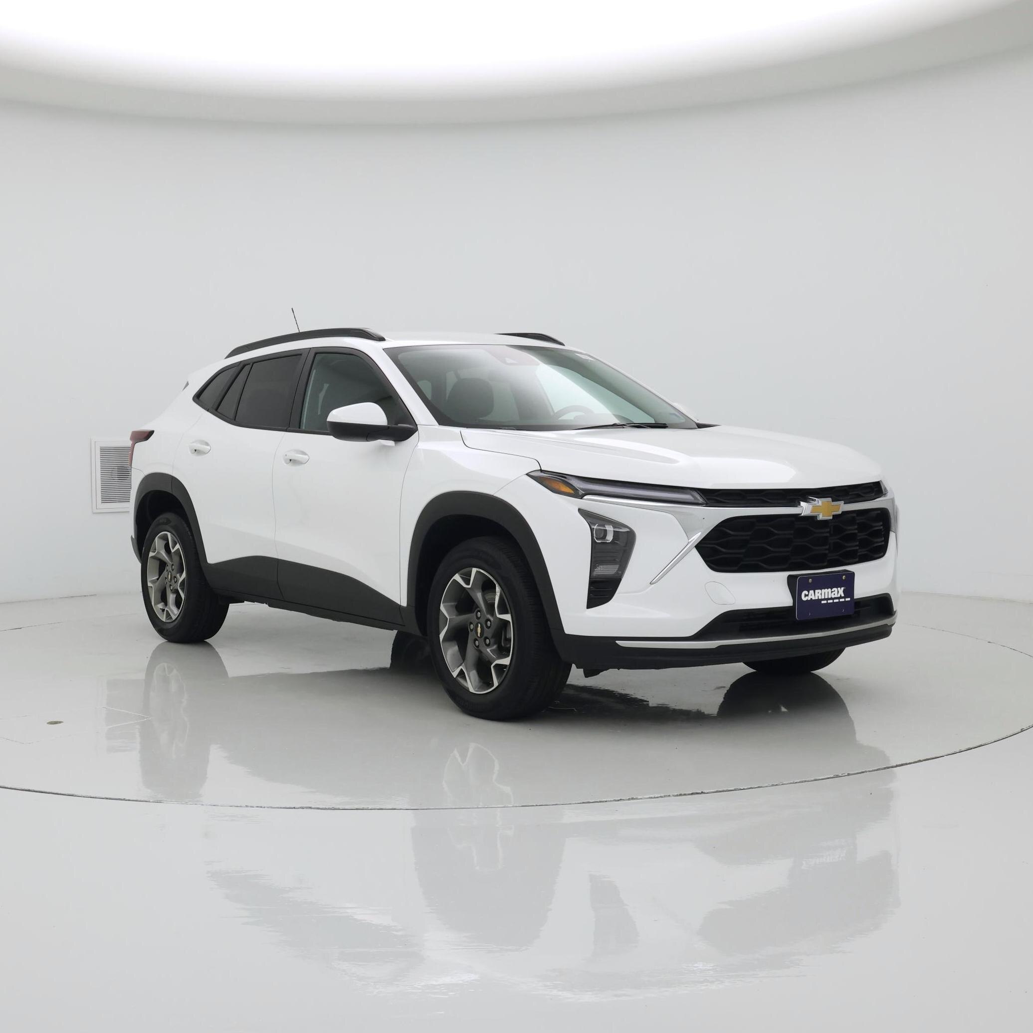 White 2024 Chevrolet Trax SUV / Crossover Front-Wheel Drive Automatic