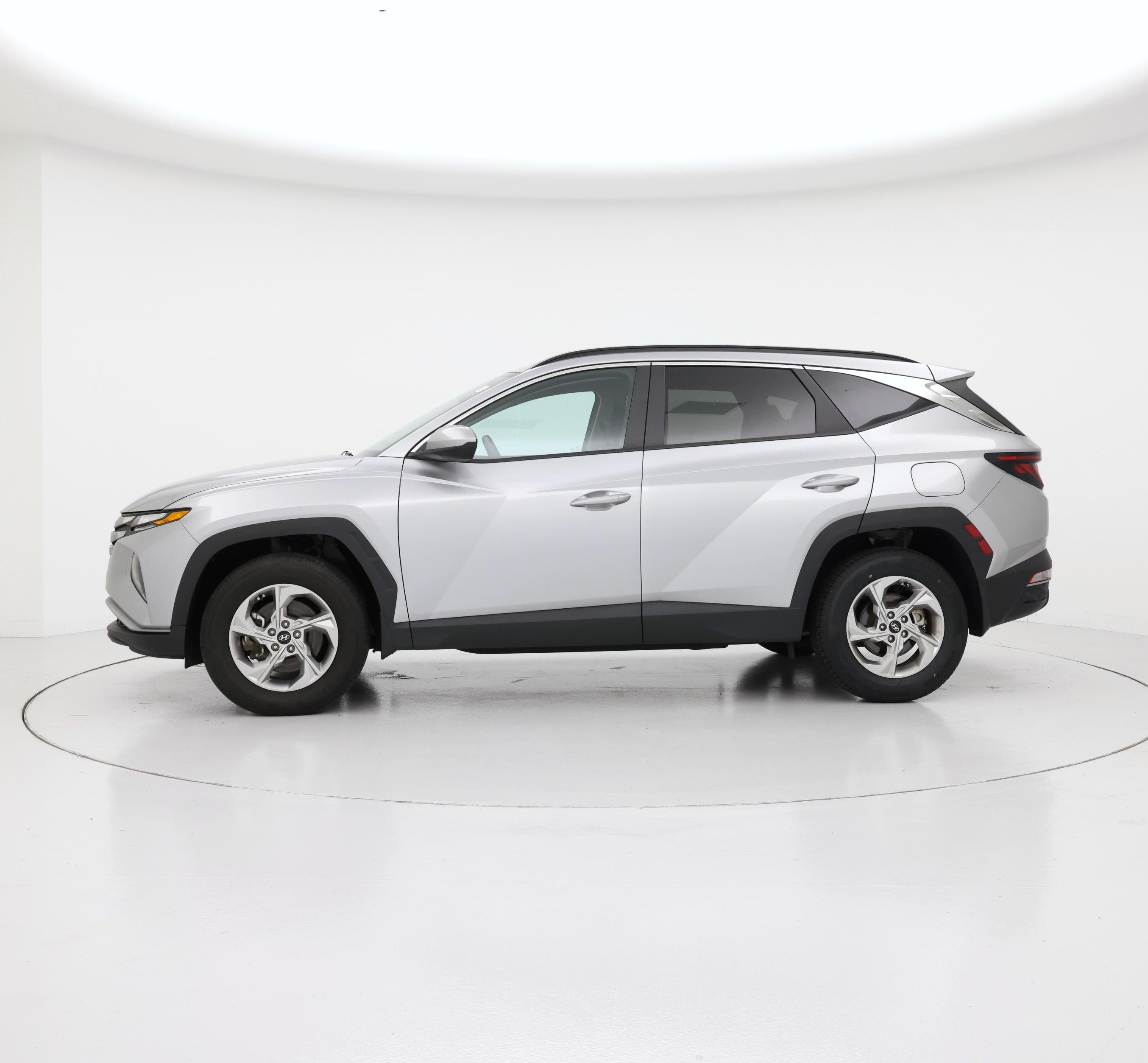 Thumbnail: 2024 Hyundai Tucson - 3