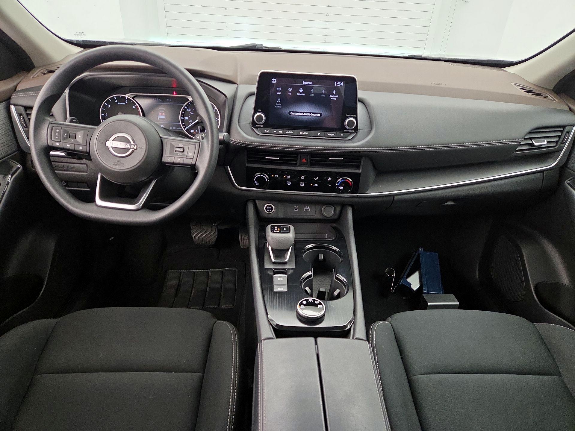 Thumbnail: 2023 Nissan Rogue - 9