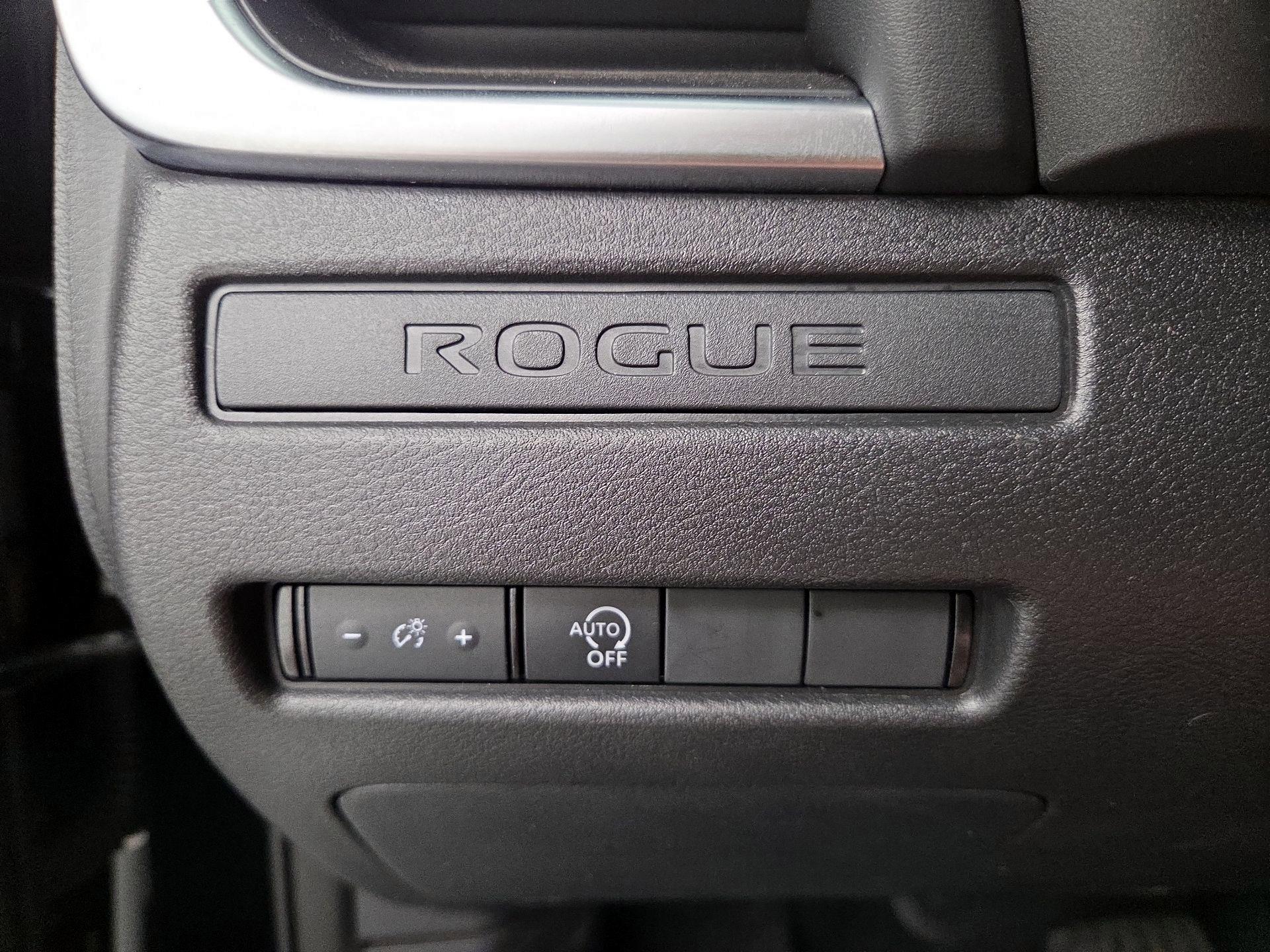 Thumbnail: 2023 Nissan Rogue - 13