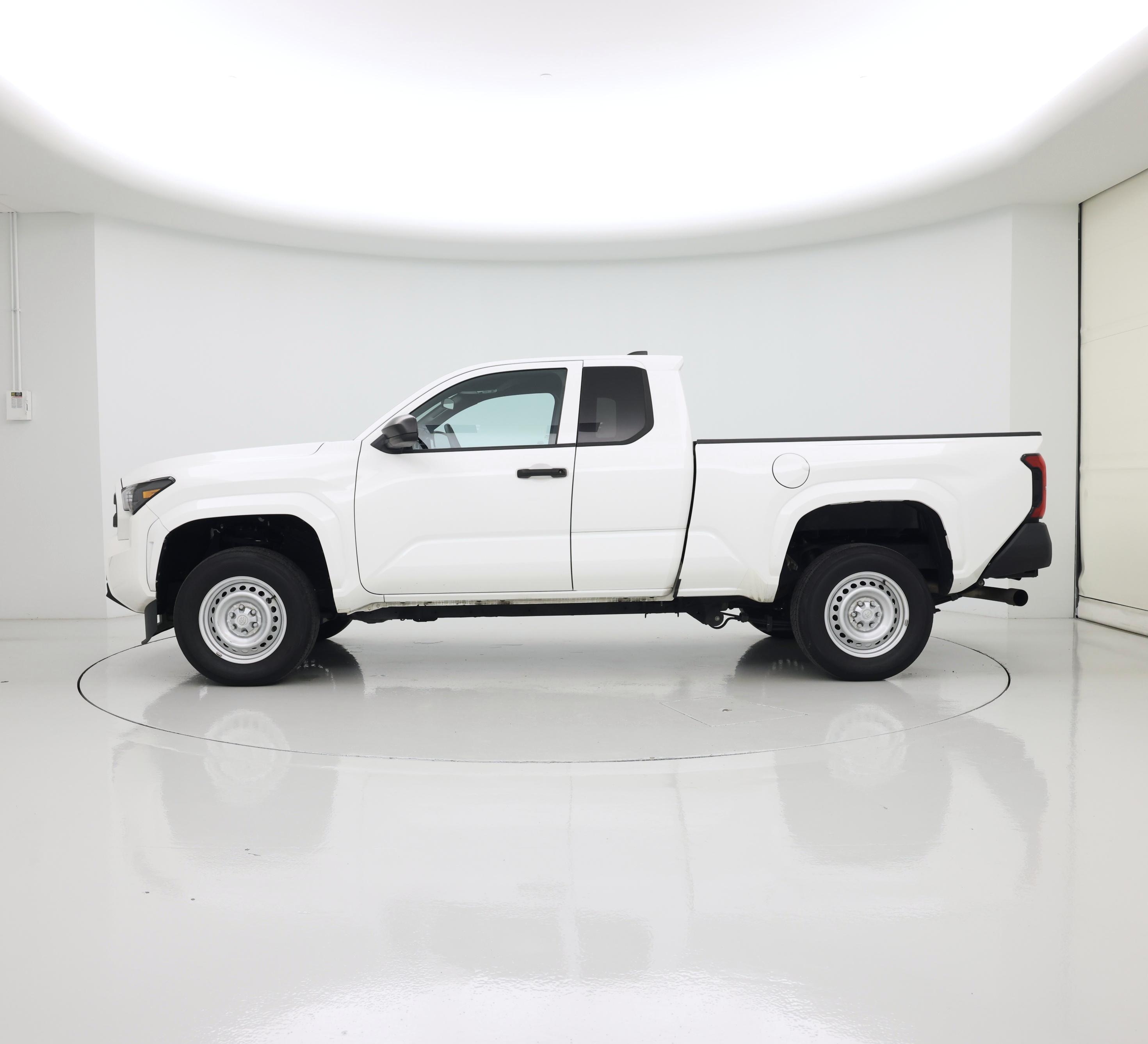 Thumbnail: 2024 Toyota Tacoma - 3