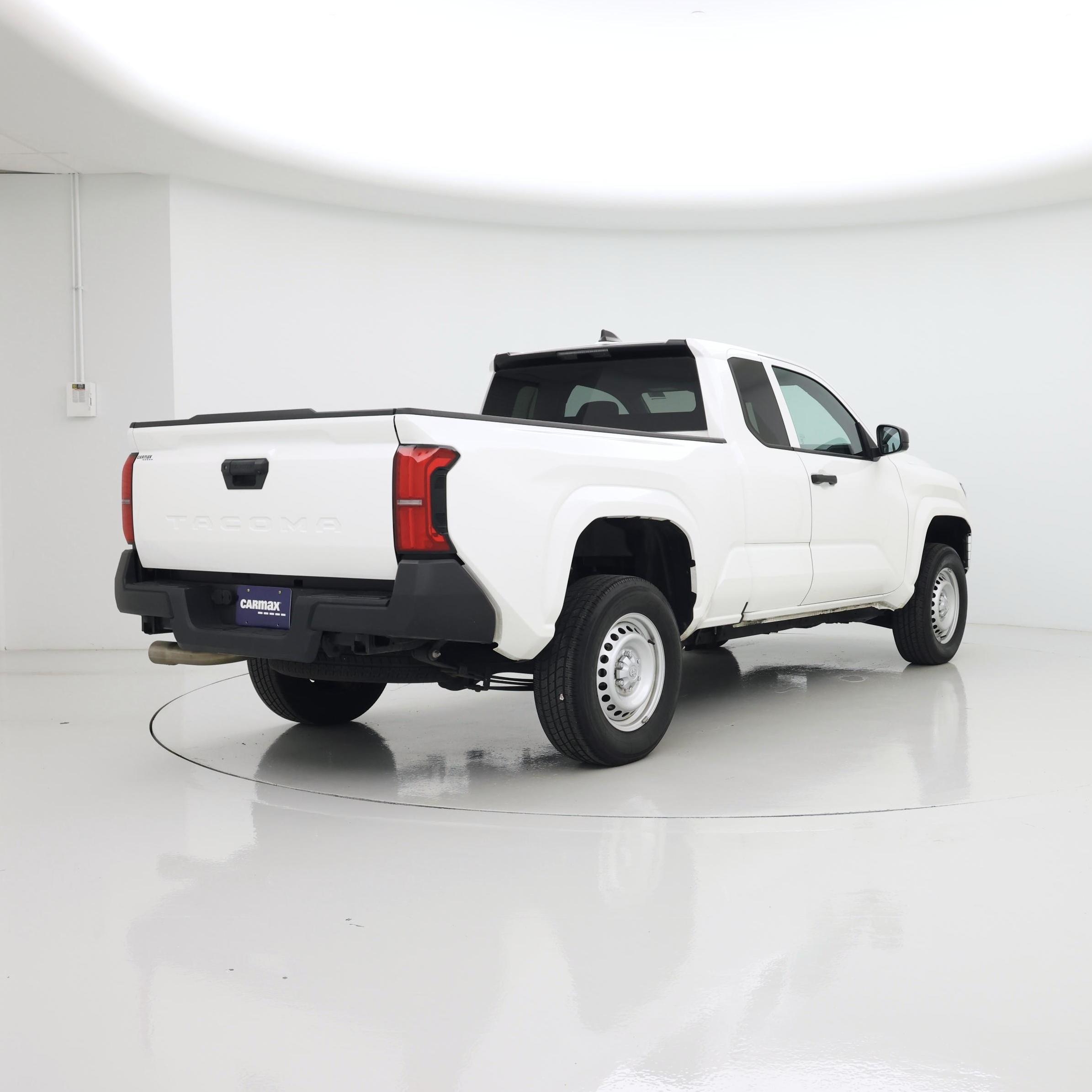 Thumbnail: 2024 Toyota Tacoma - 8