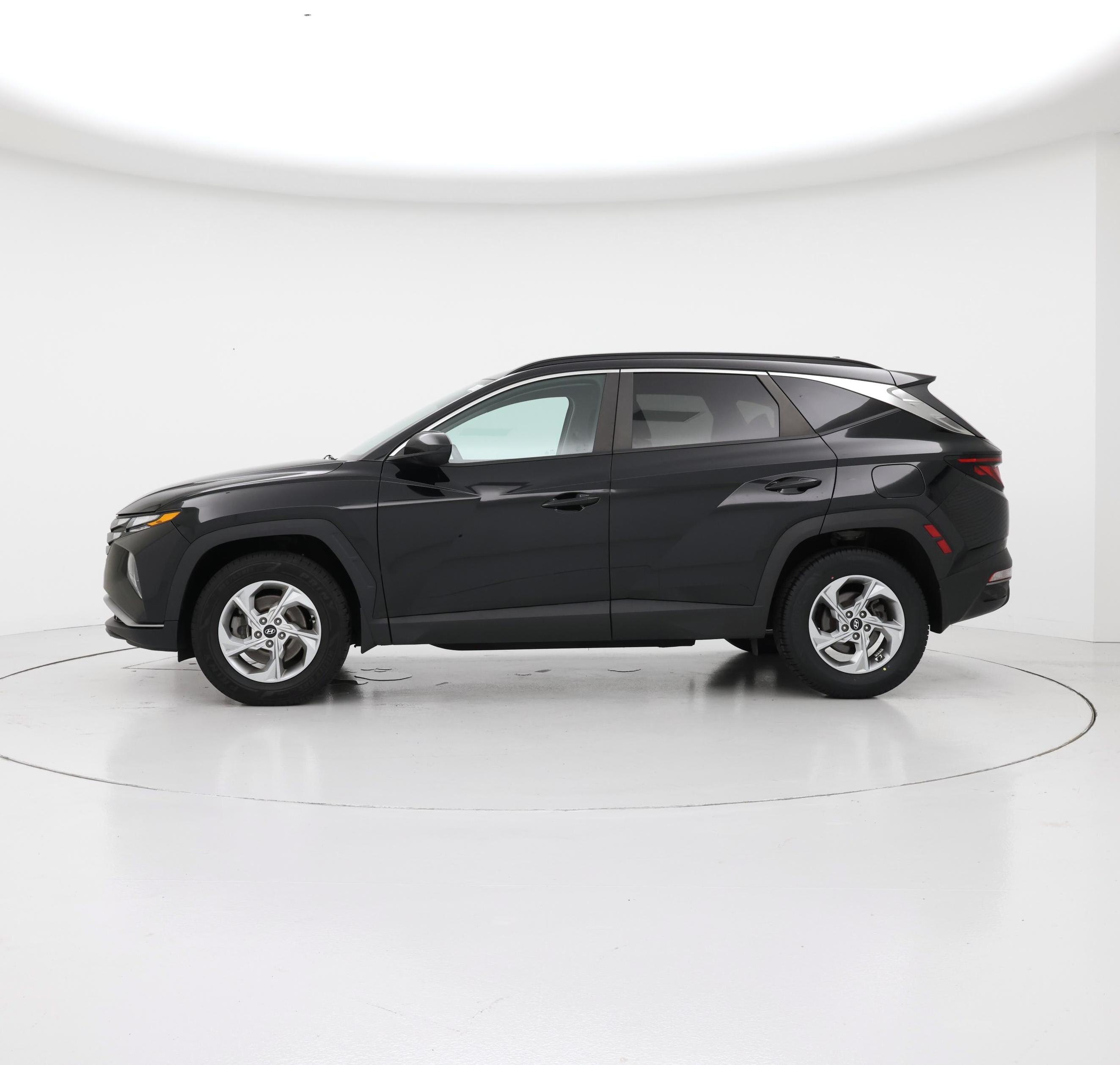 Thumbnail: 2024 Hyundai Tucson - 3