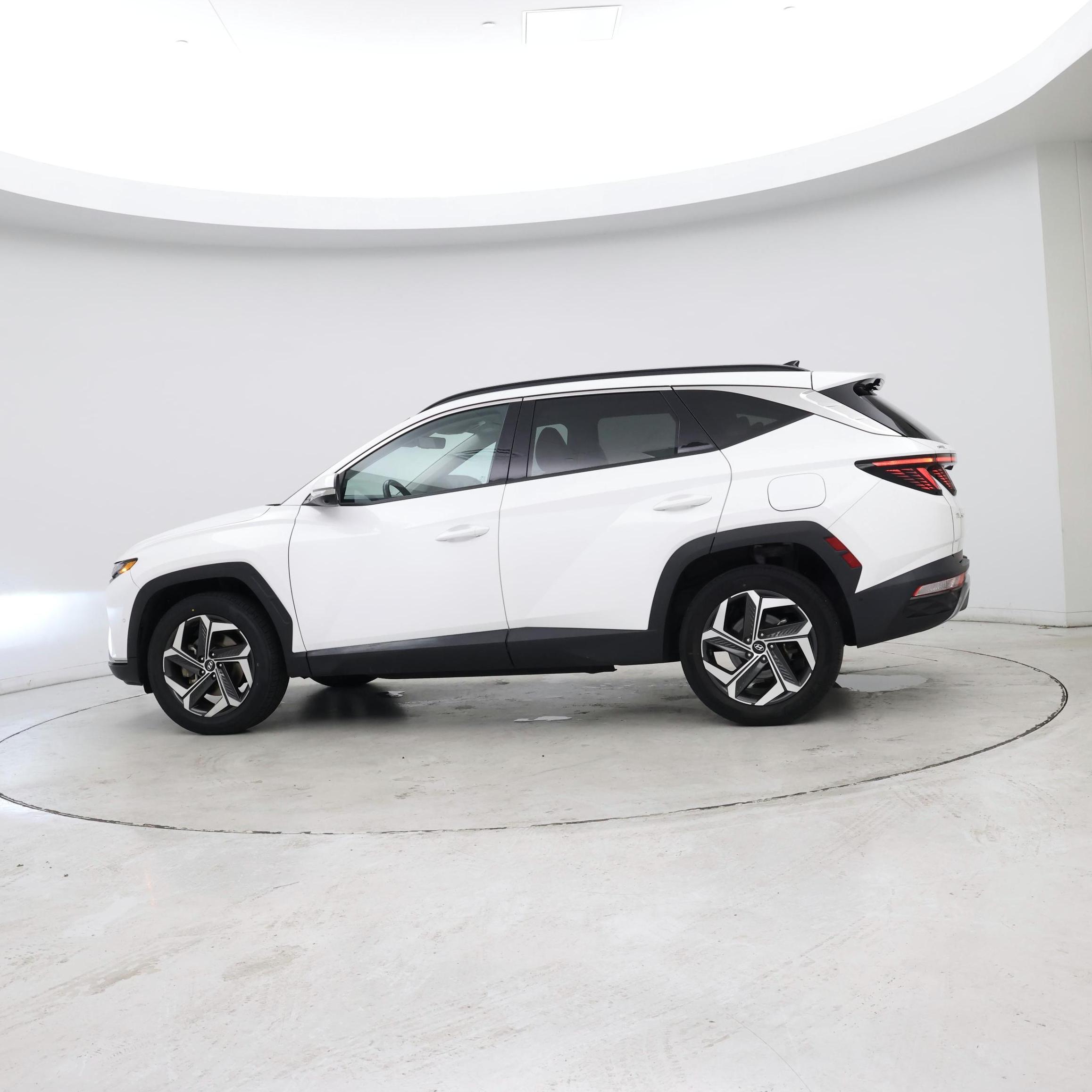 Thumbnail: 2023 Hyundai Tucson - 3