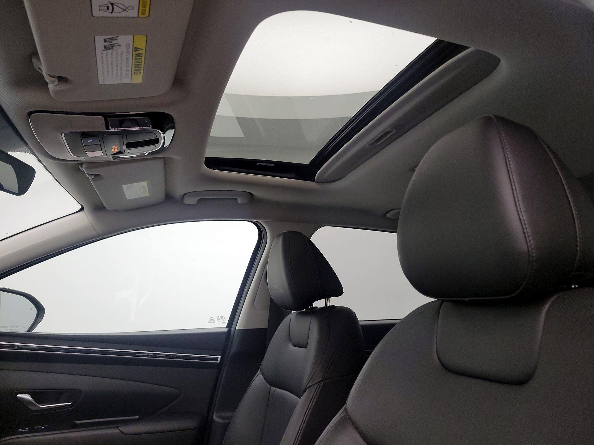 Thumbnail: 2023 Hyundai Tucson - 19