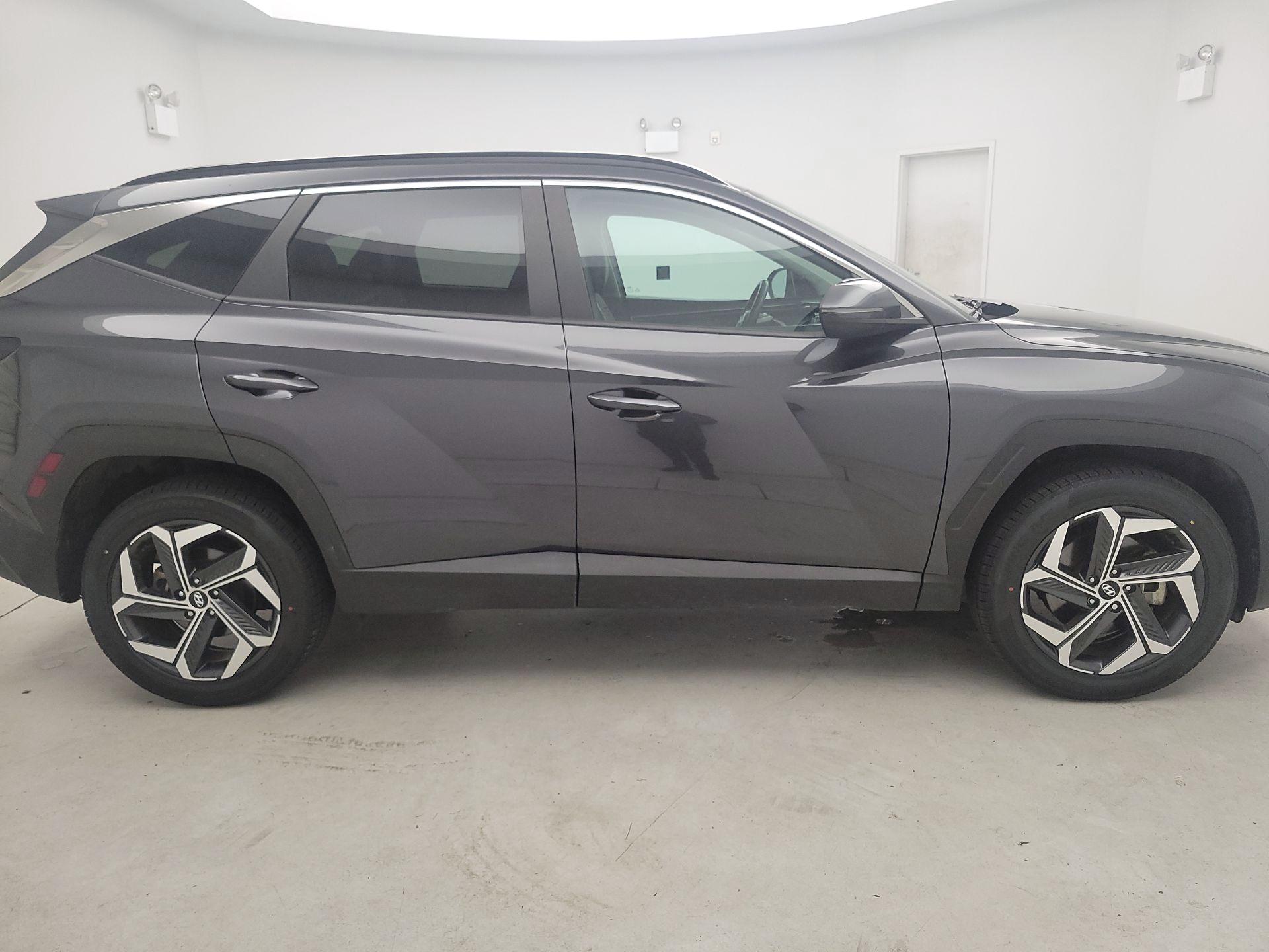 Thumbnail: 2023 Hyundai Tucson - 4