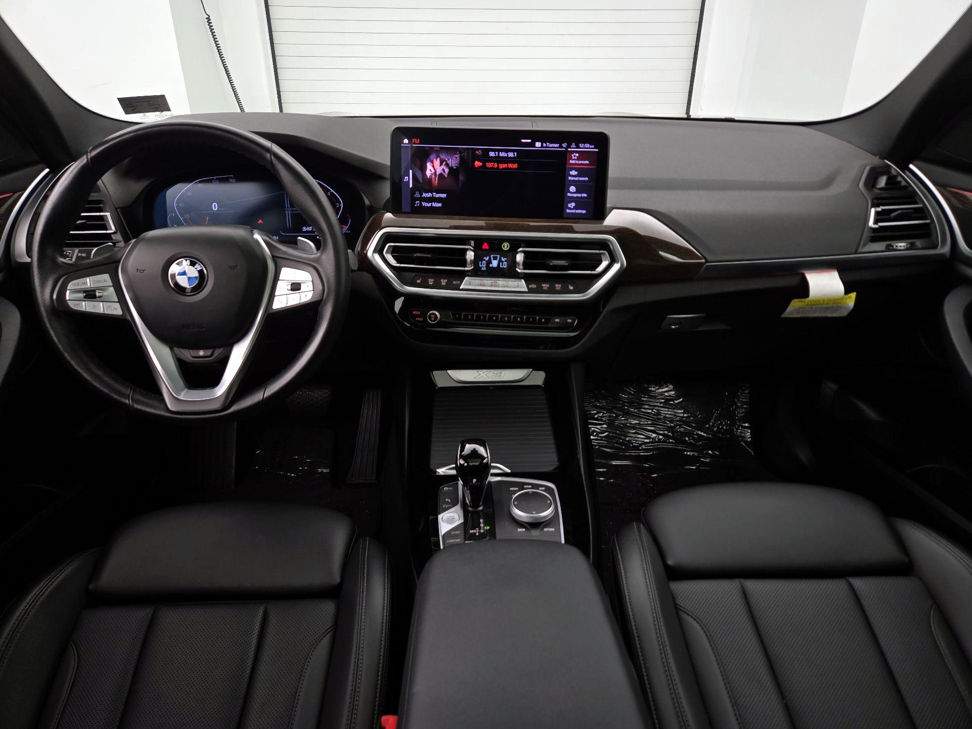 Thumbnail: 2022 BMW X3 - 9
