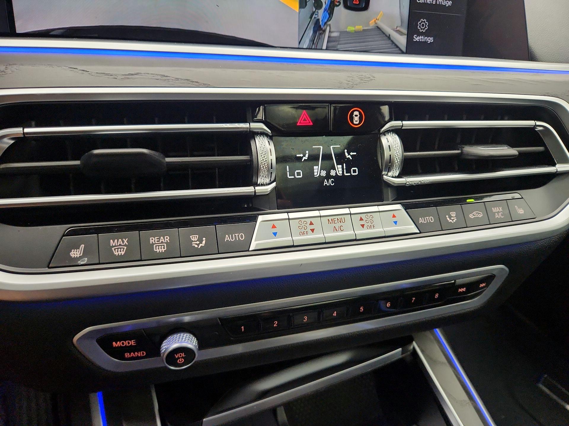 Thumbnail: 2022 BMW X7 - 17