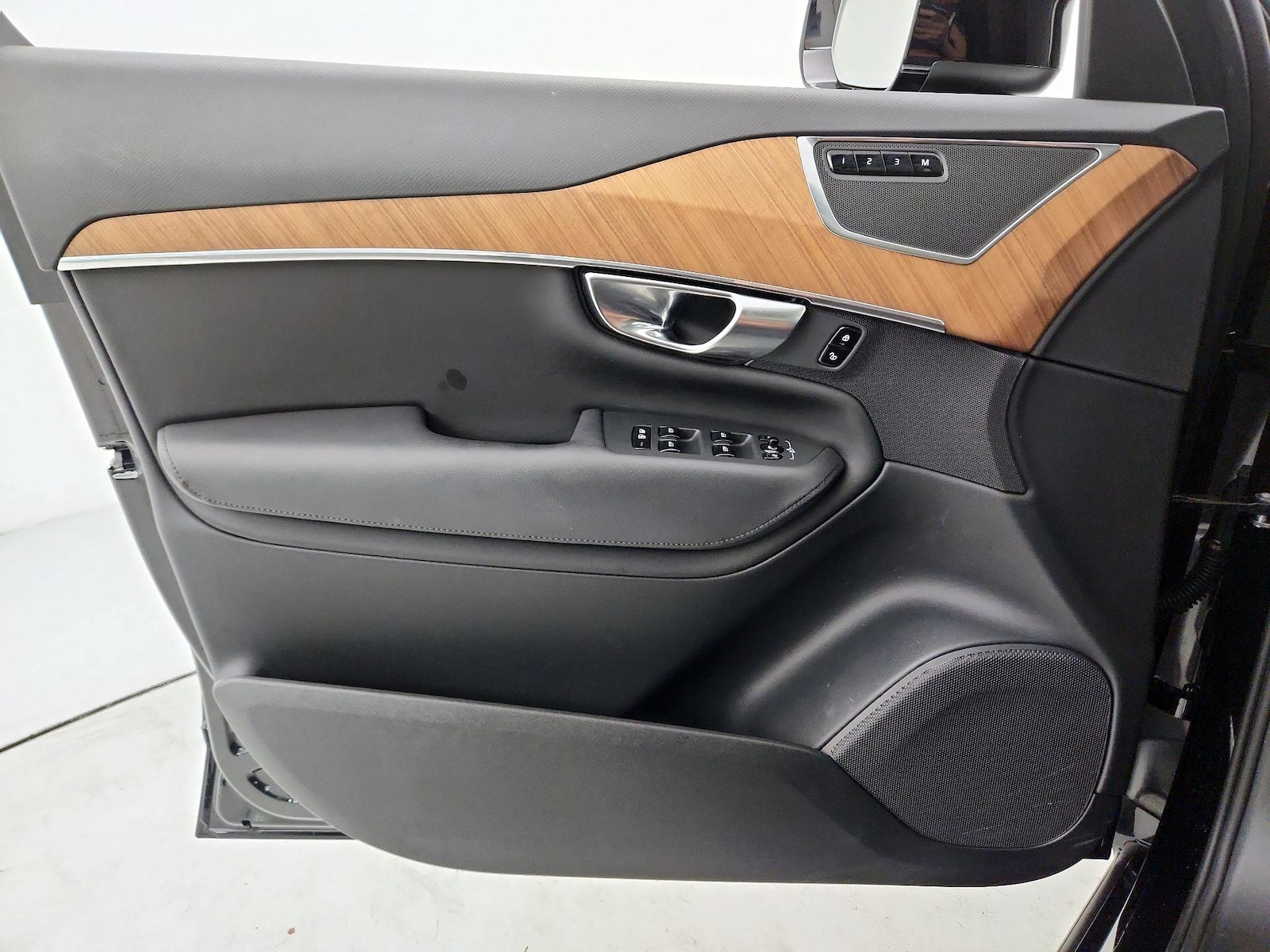 2024 Volvo XC90 Core - Photo 13