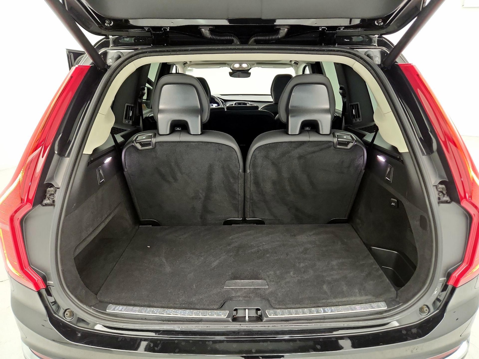 2024 Volvo XC90 Core - Photo 21