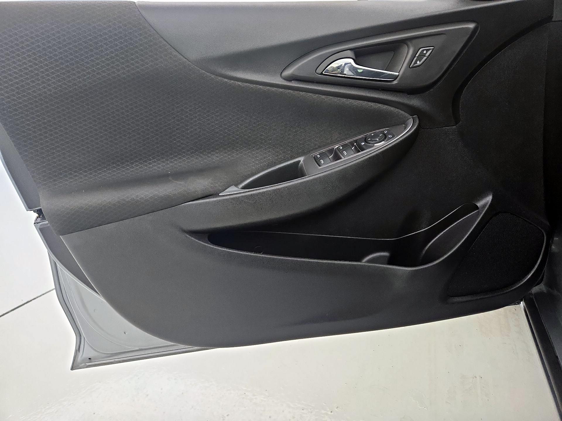 Thumbnail: 2024 Chevrolet Malibu - 12