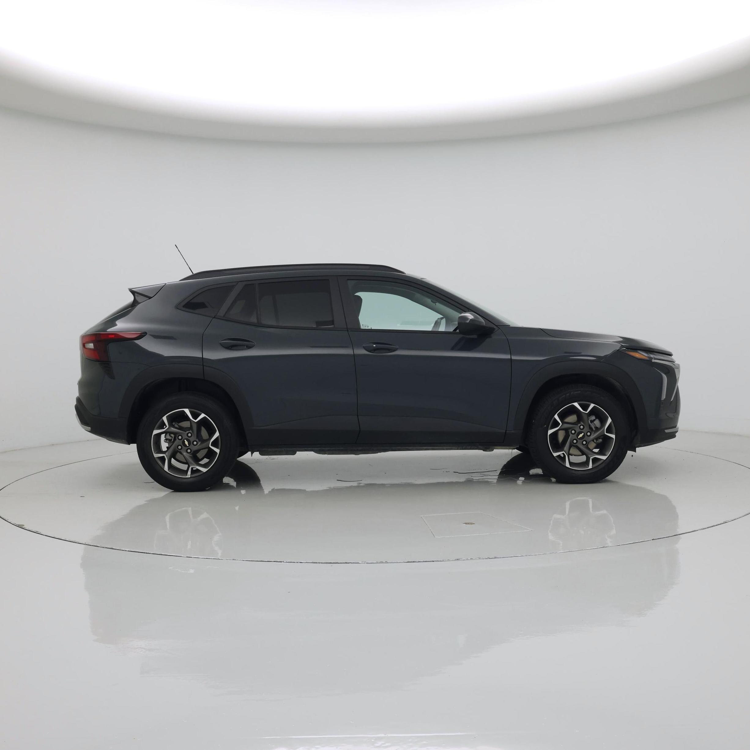 Thumbnail: 2025 Chevrolet Trax - 7