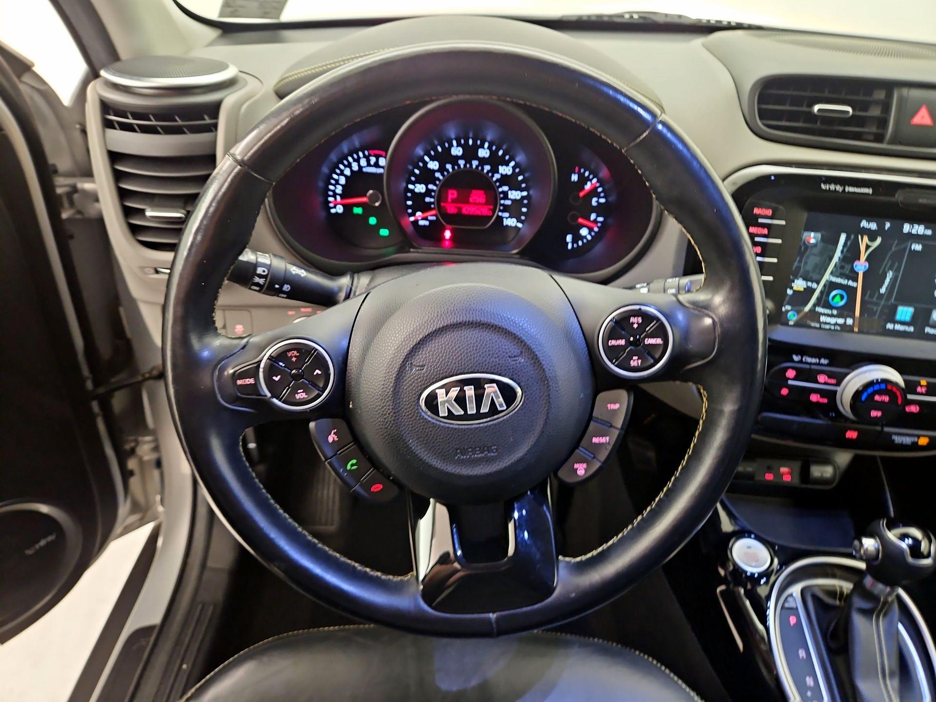Thumbnail: 2016 Kia Soul - 10