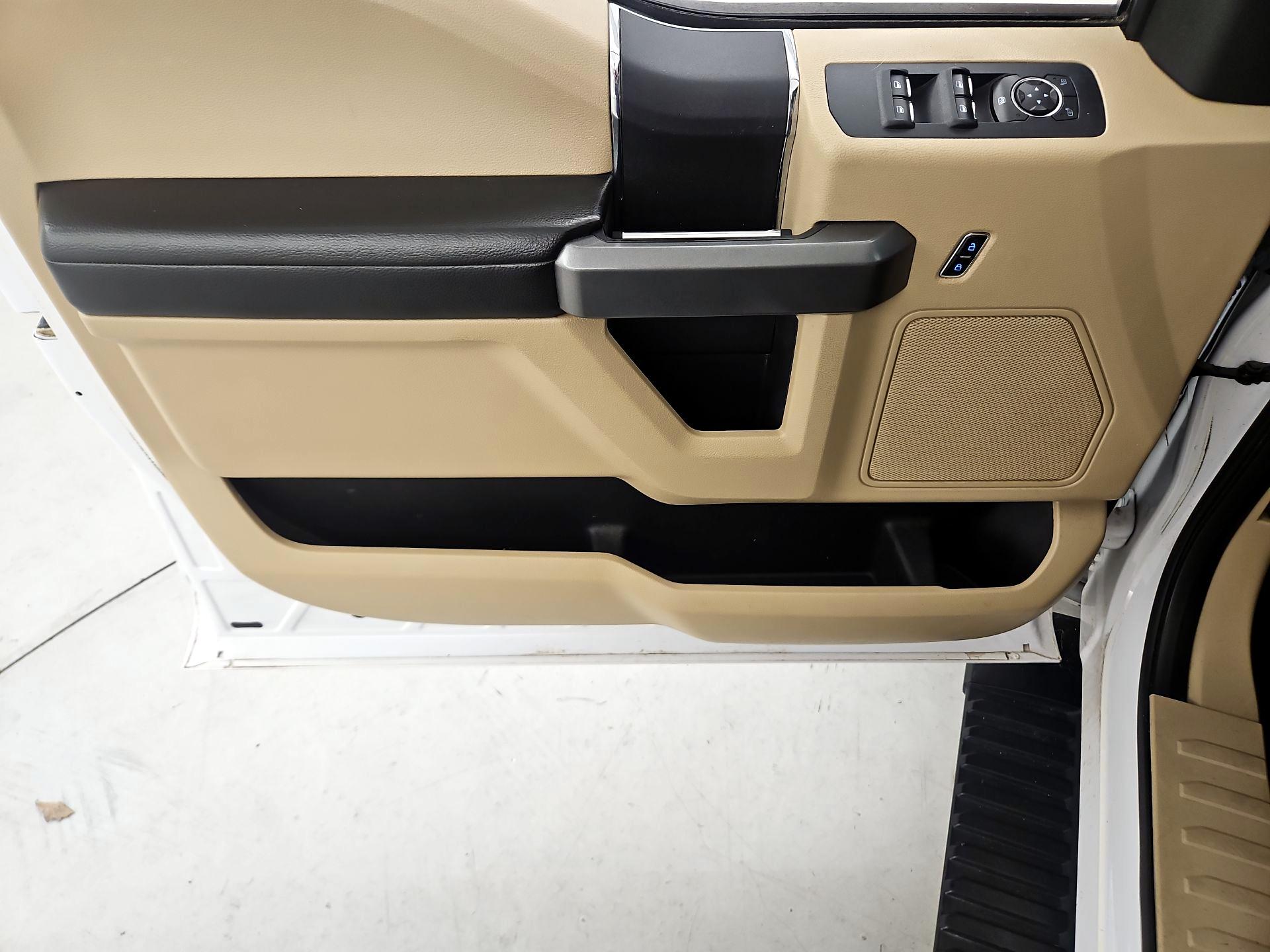 Thumbnail: 2016 Ford F-150 - 12