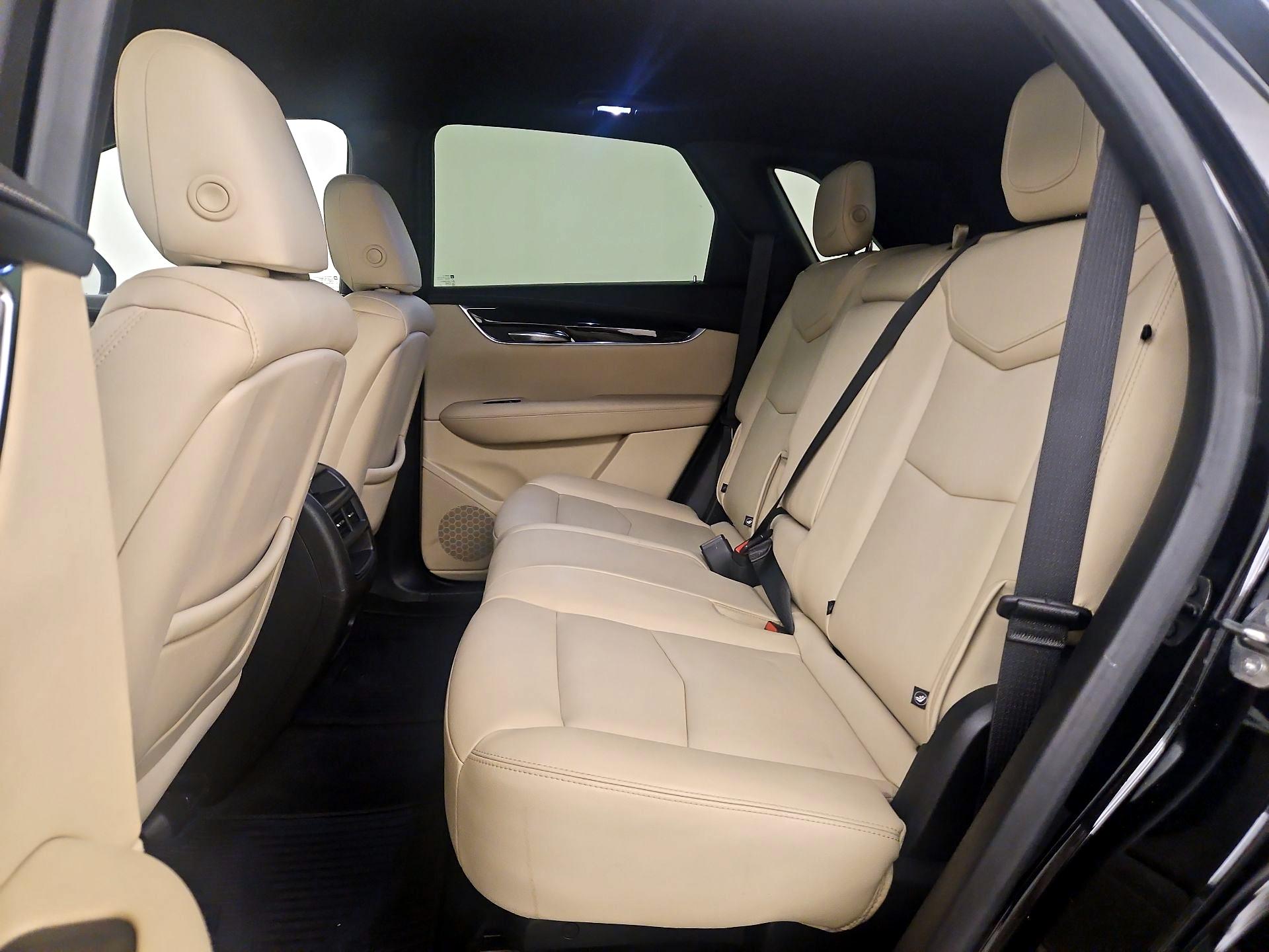 Thumbnail: 2019 Cadillac XT5 - 19