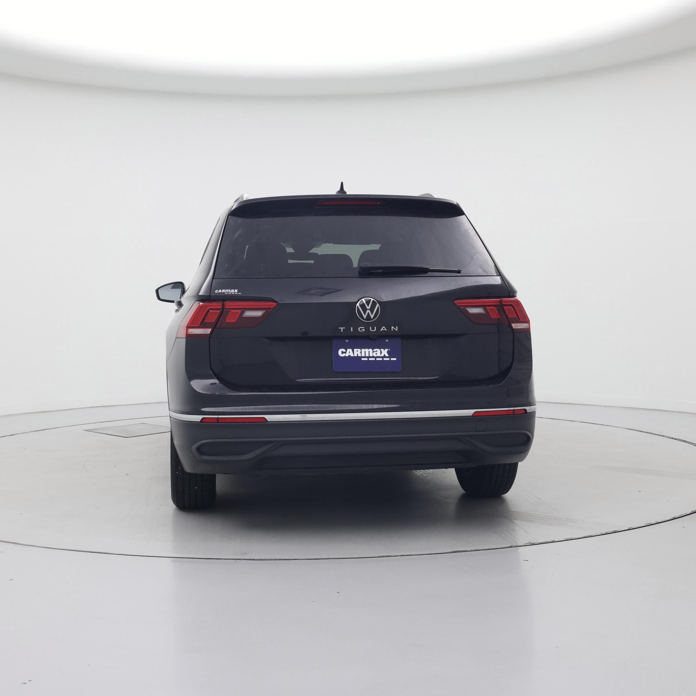 Thumbnail: 2023 Volkswagen Tiguan - 6