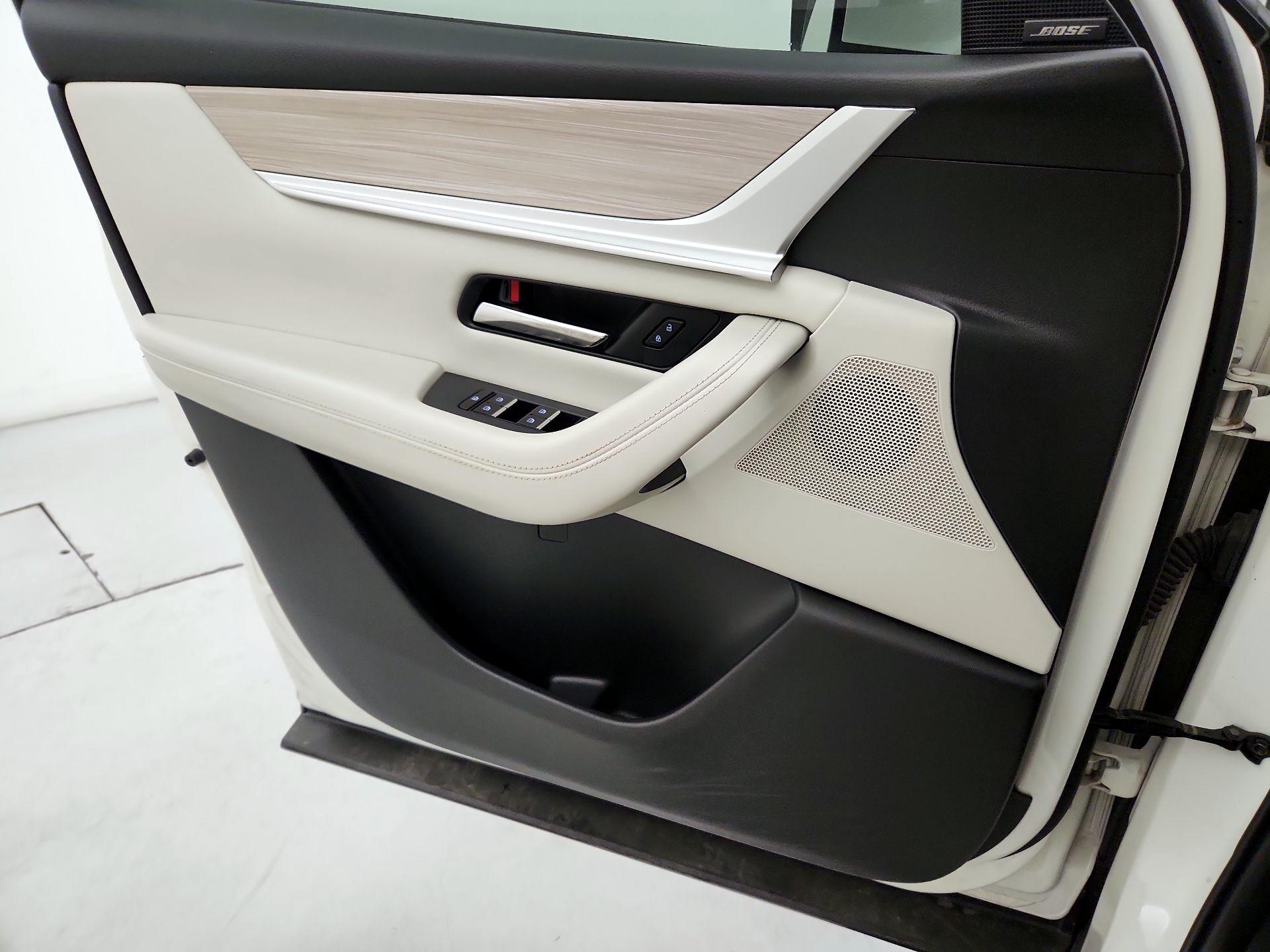 Thumbnail: 2024 Mazda CX-90 - 12
