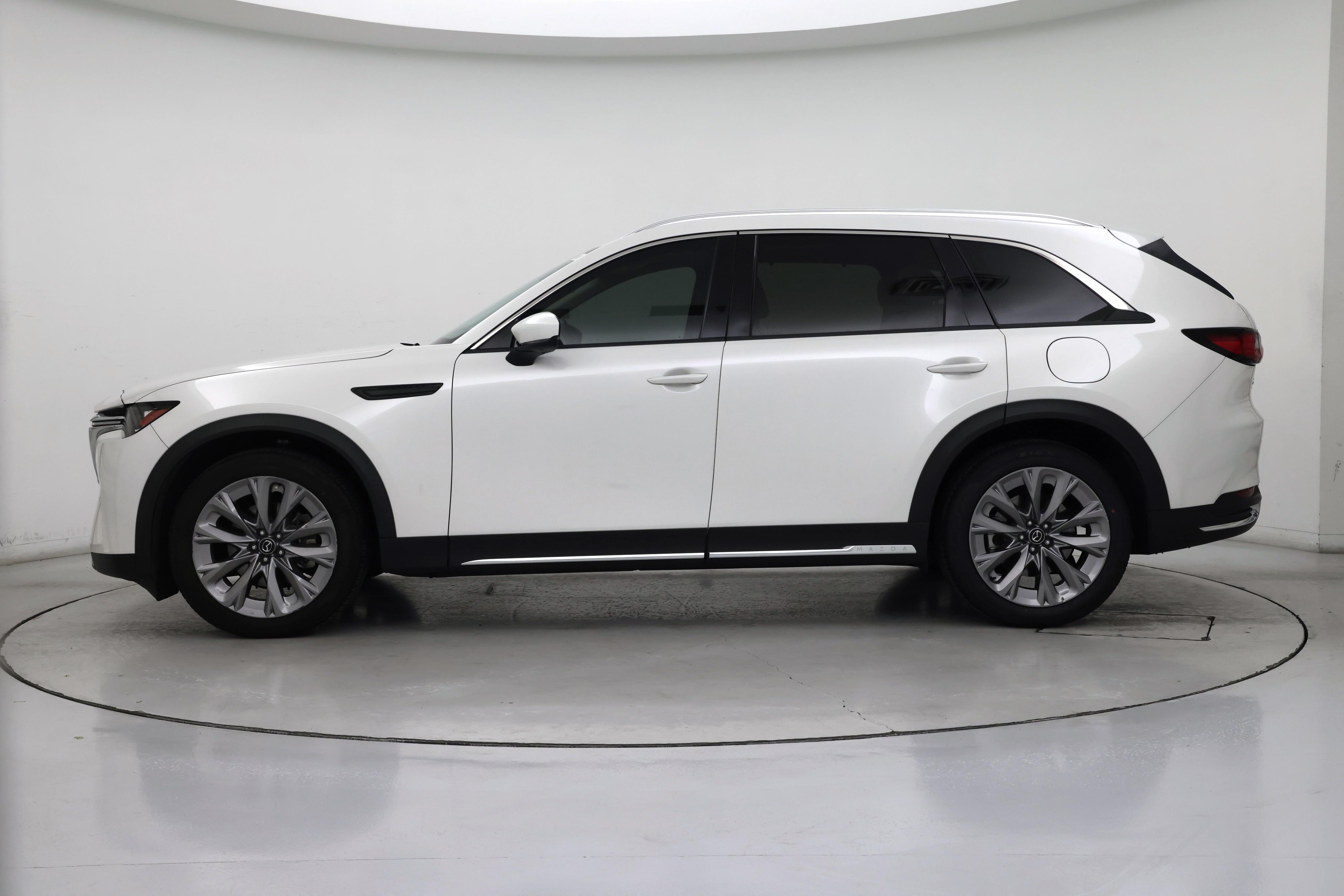 Thumbnail: 2024 Mazda CX-90 - 3