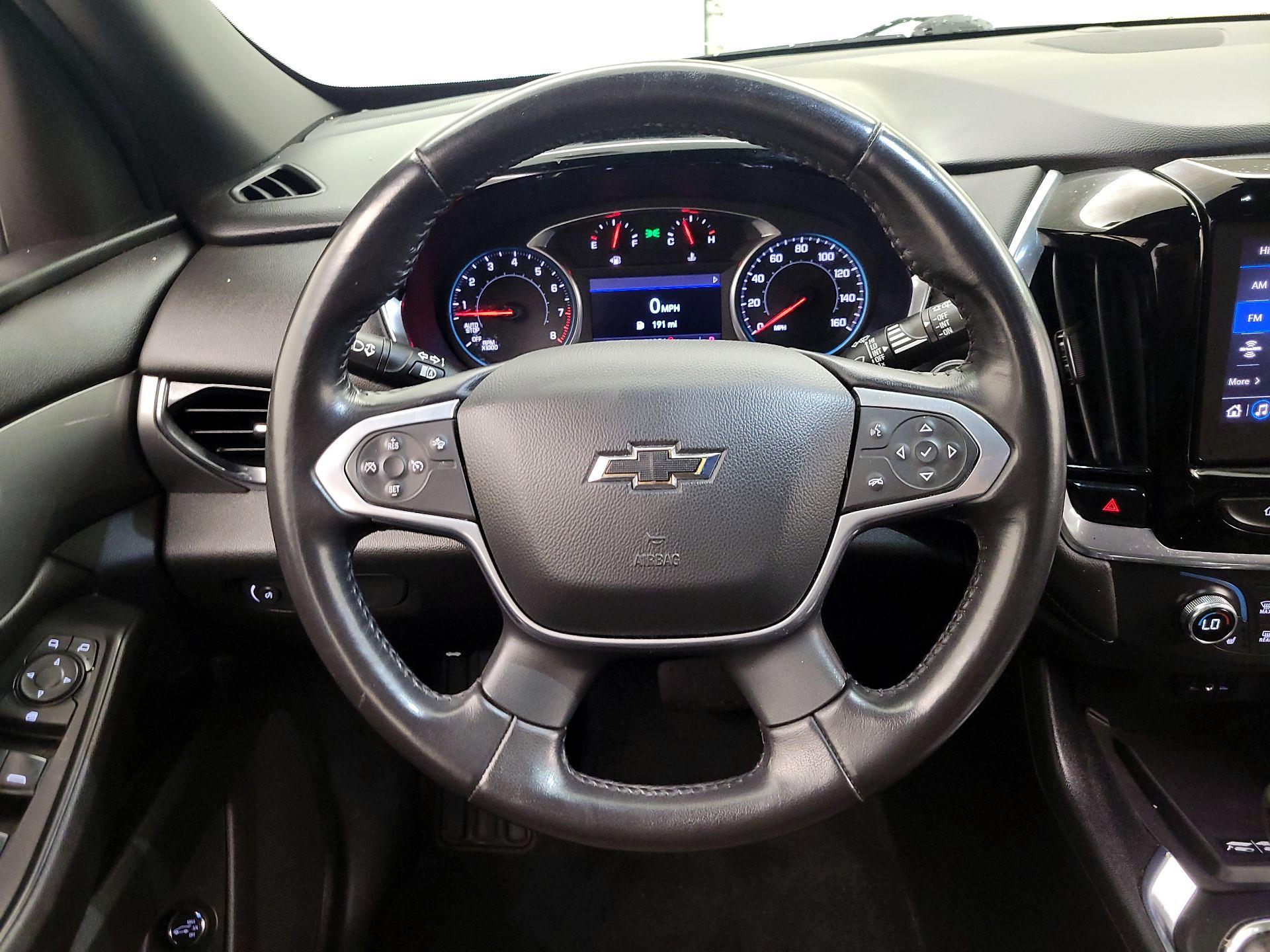 Thumbnail: 2022 Chevrolet Traverse - 10