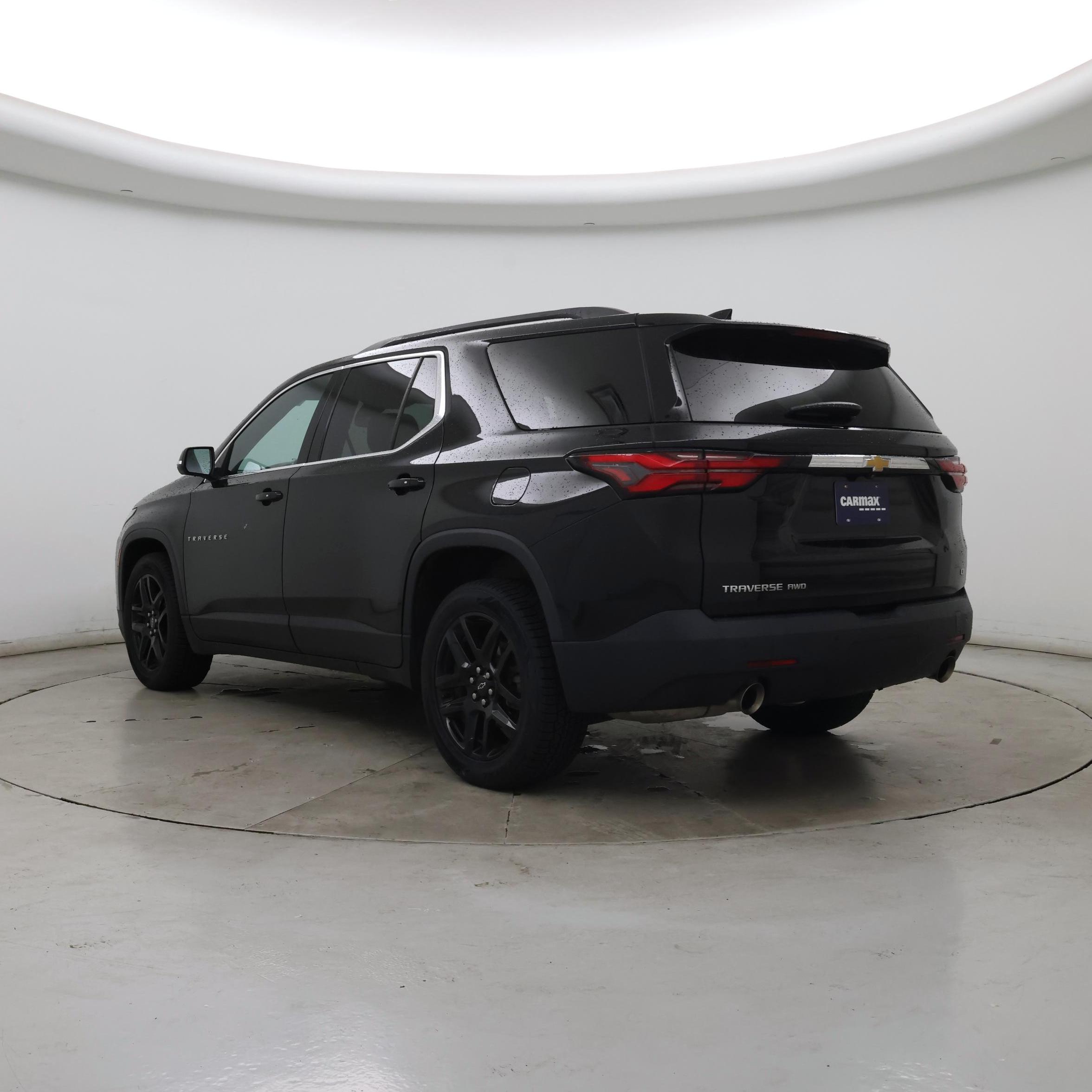 Thumbnail: 2022 Chevrolet Traverse - 2