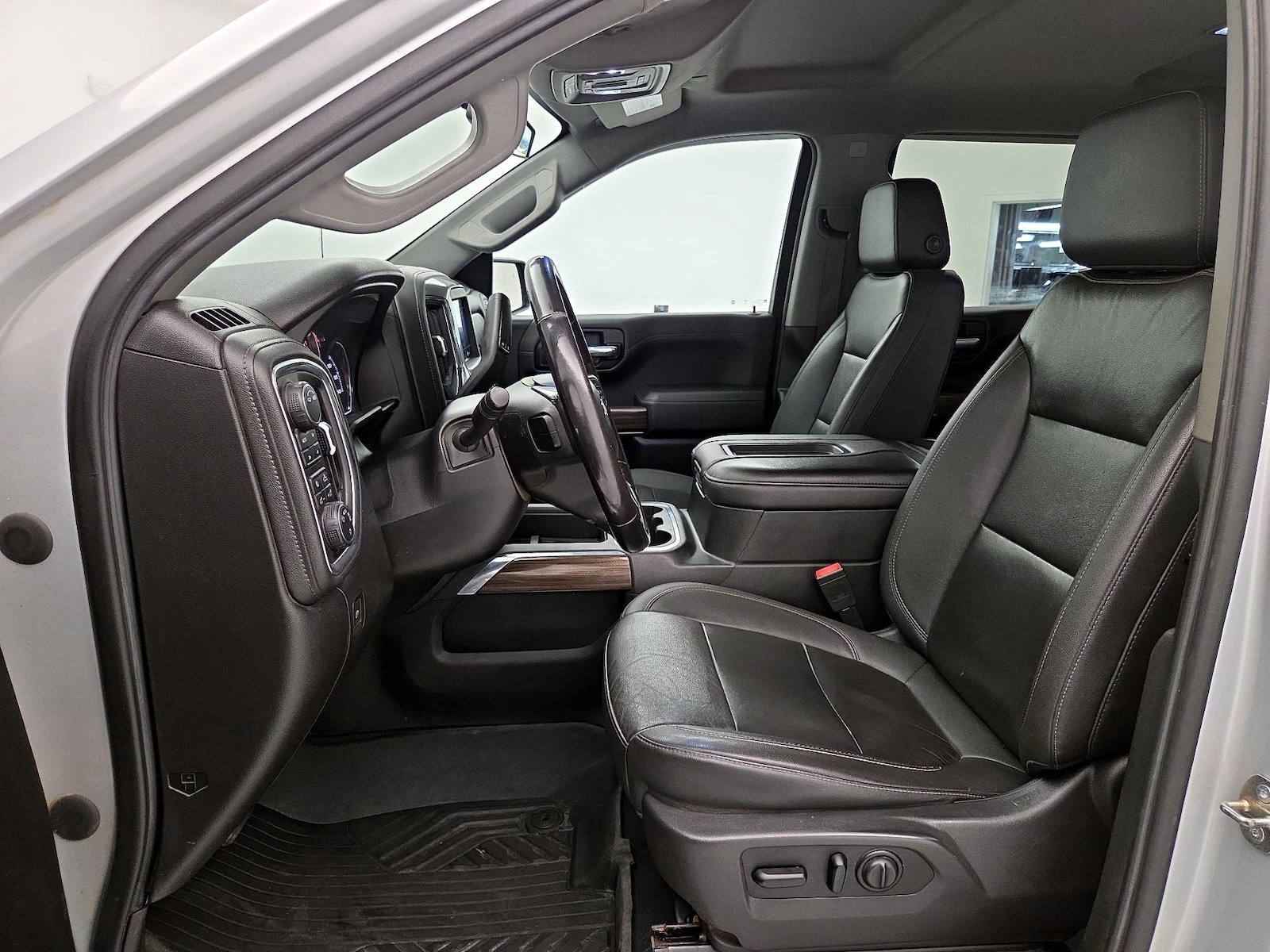 2021 Chevrolet Silverado 1500 RST - Photo 12