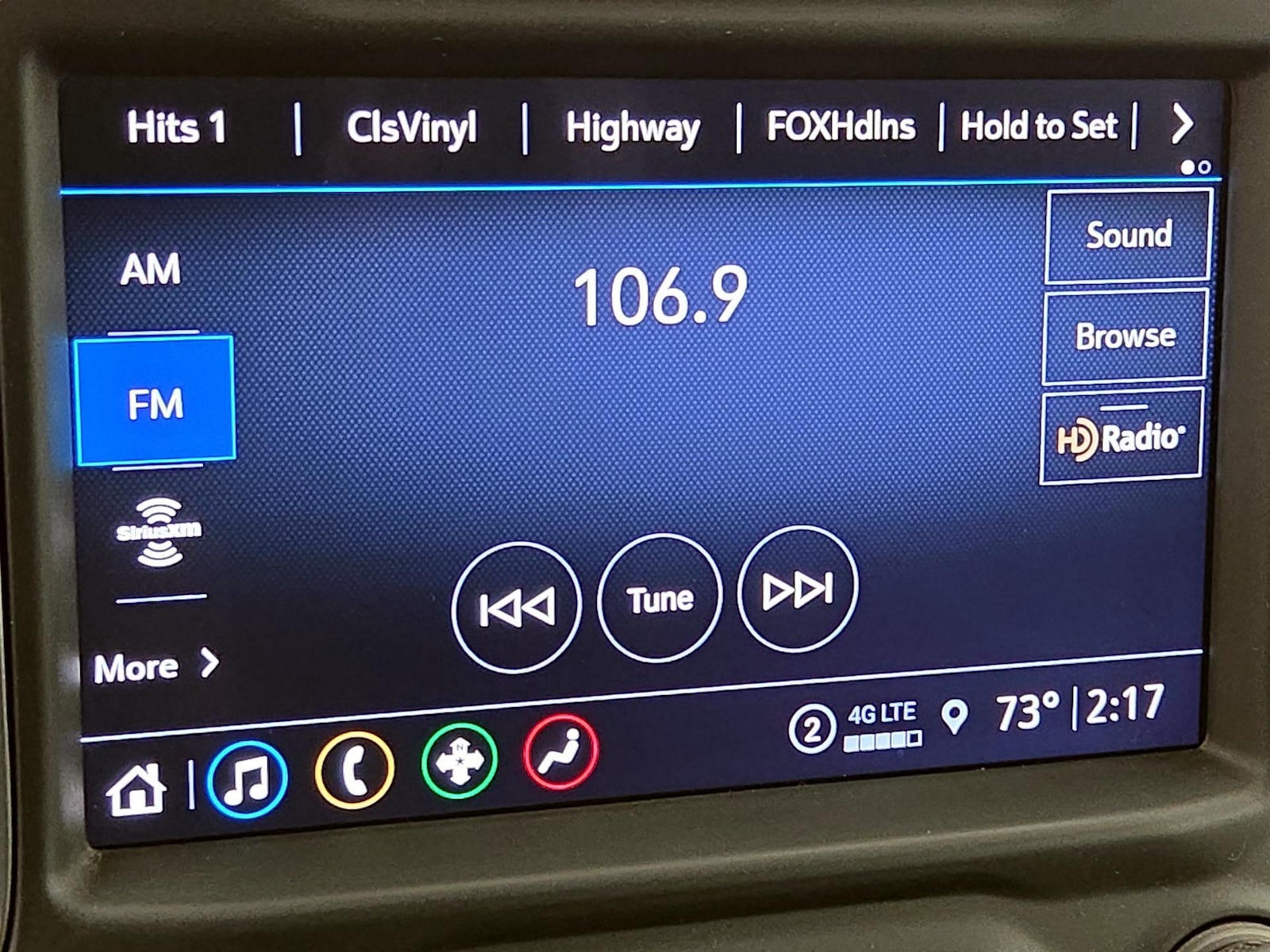 2021 Chevrolet Silverado 1500 RST - Photo 17