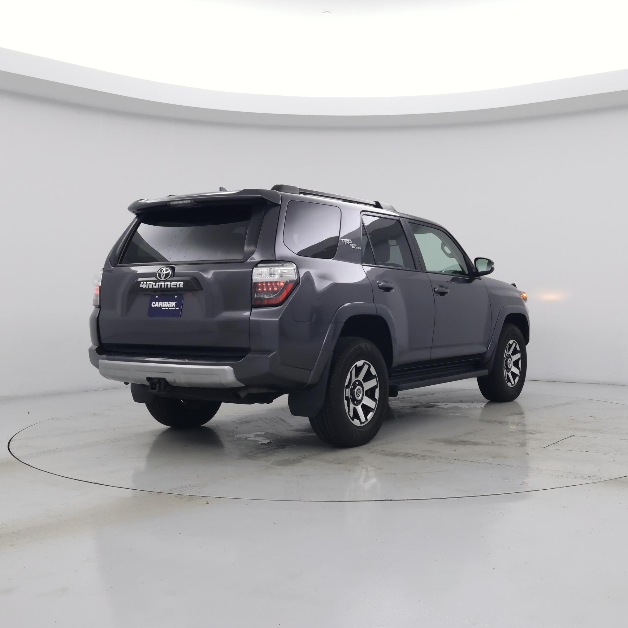 Thumbnail: 2020 Toyota 4Runner - 8