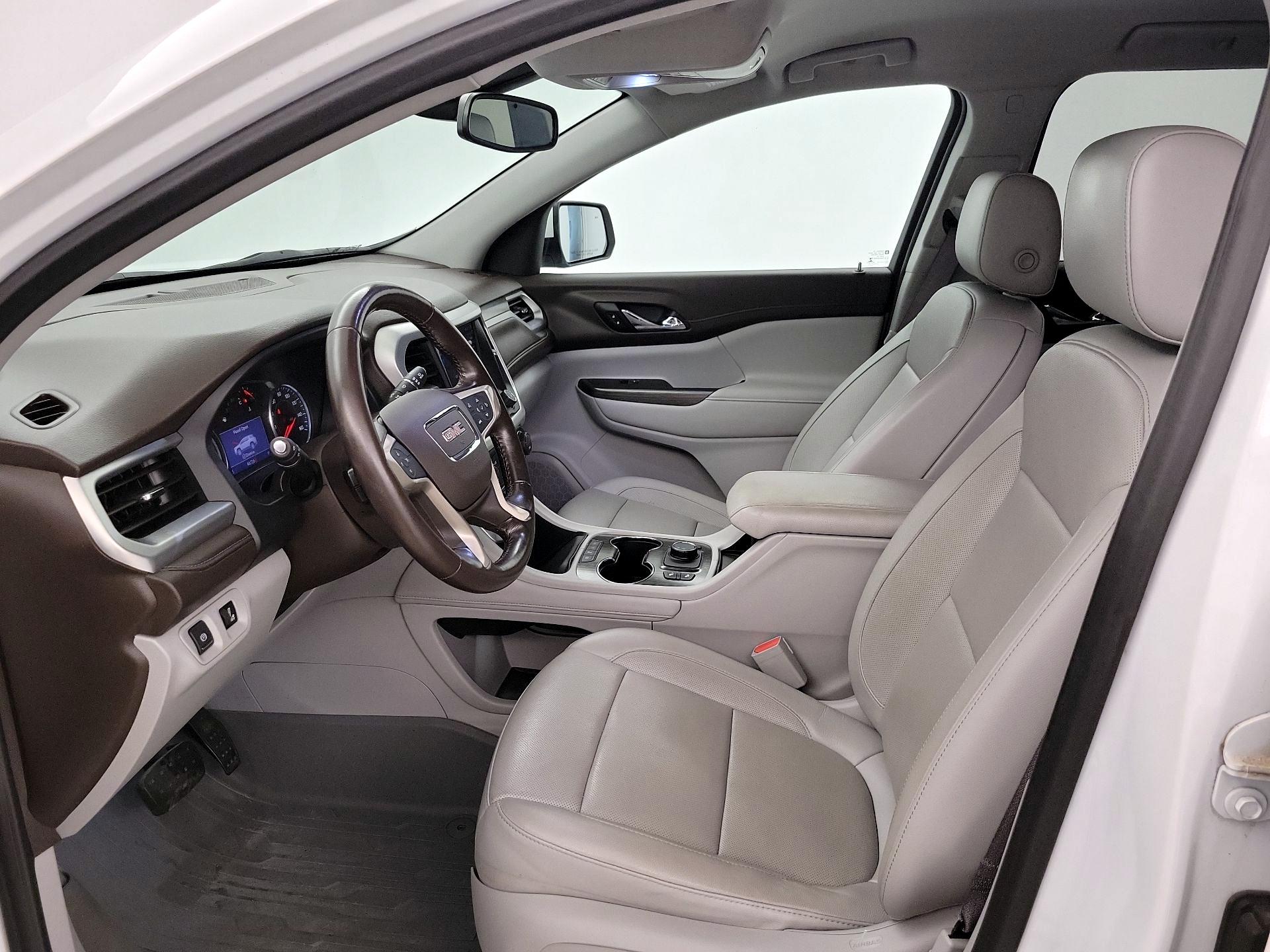 Thumbnail: 2020 GMC Acadia - 11