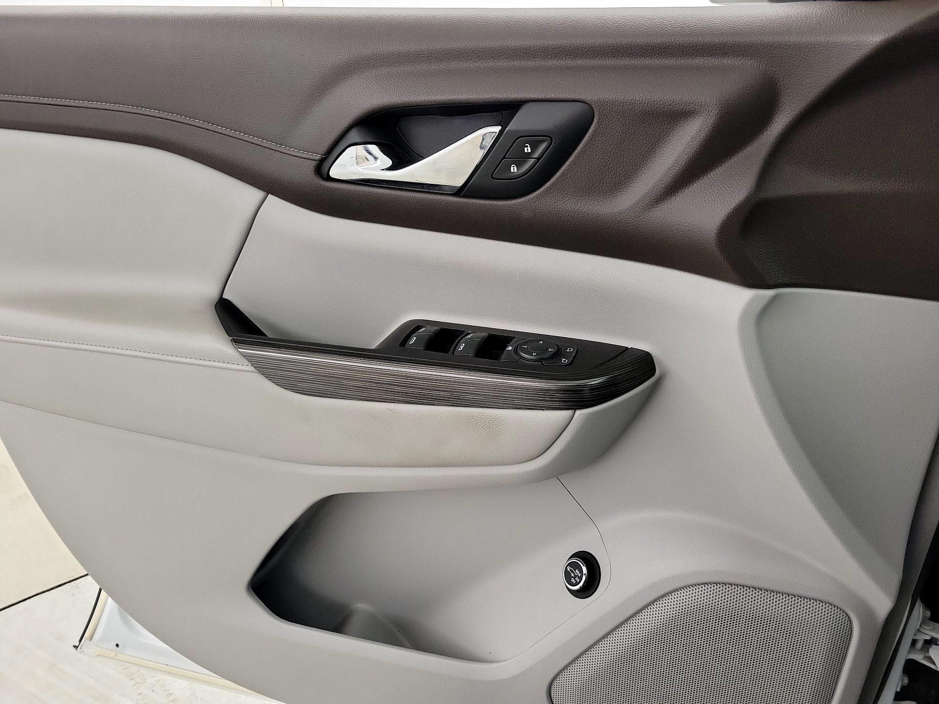 Thumbnail: 2020 GMC Acadia - 12