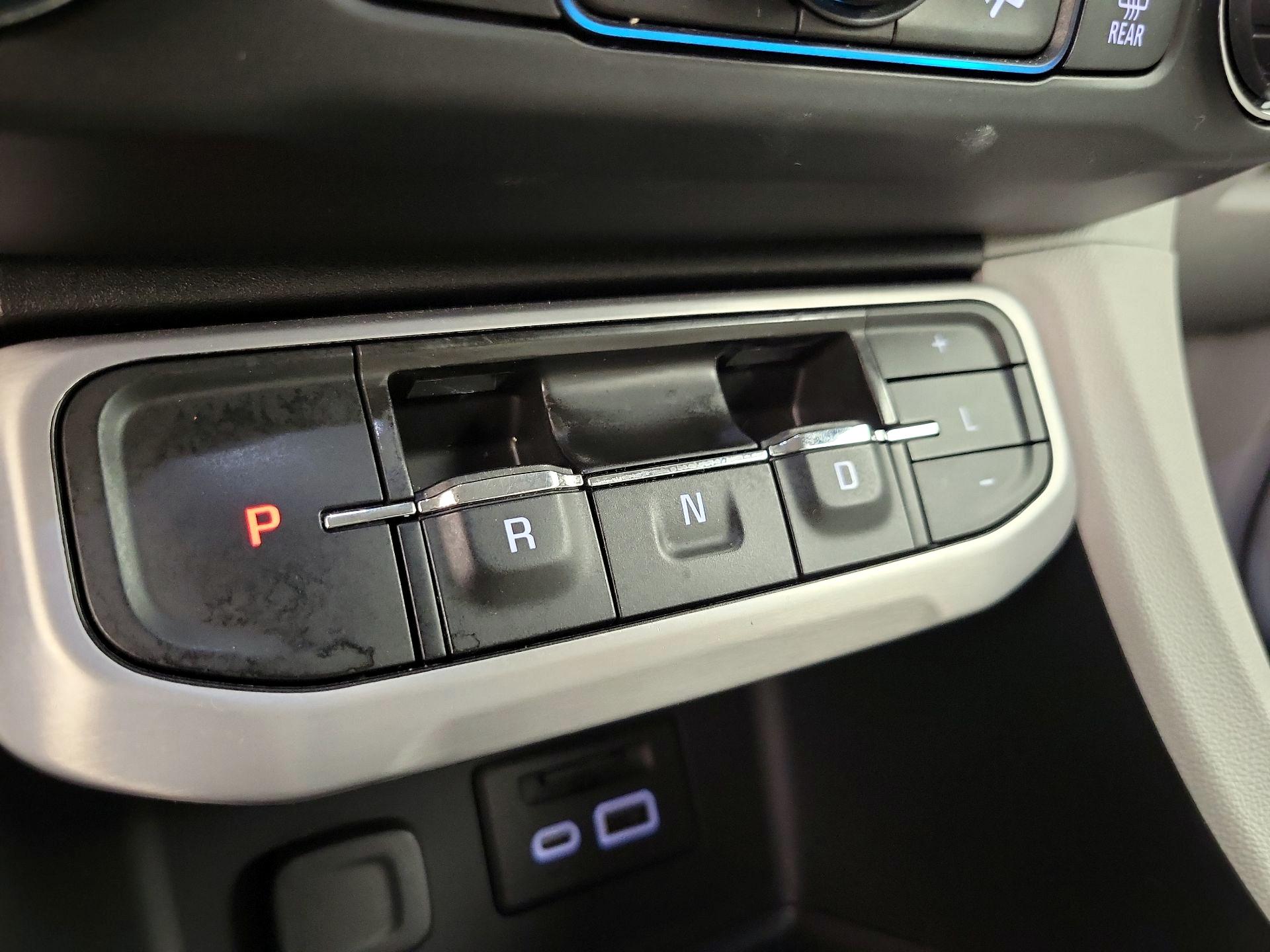 Thumbnail: 2020 GMC Acadia - 18