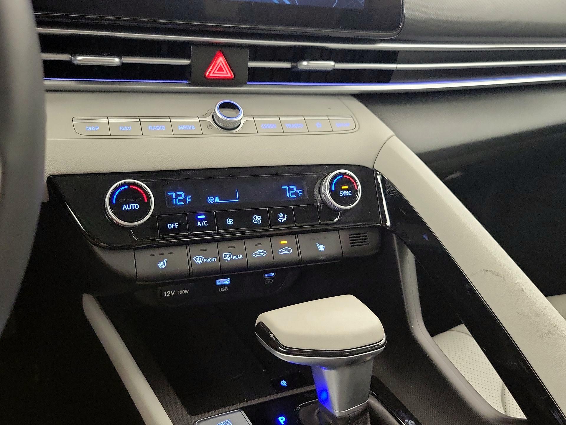 Thumbnail: 2025 Hyundai Elantra - 17