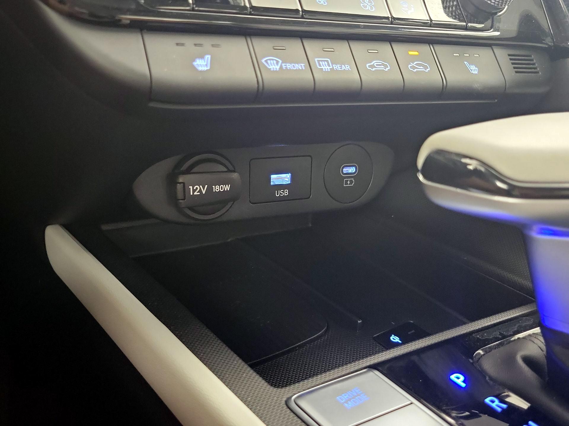 Thumbnail: 2025 Hyundai Elantra - 19