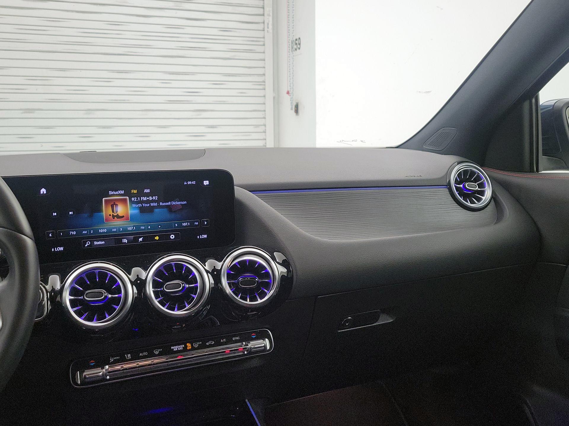 Thumbnail: 2023 Mercedes-Benz GLA - 9