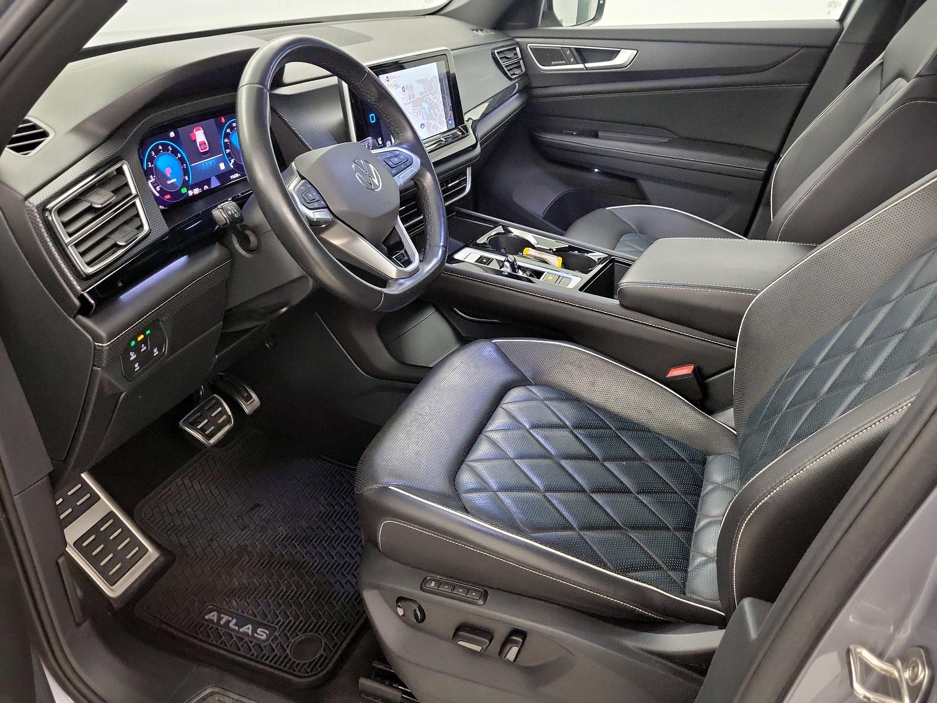 Thumbnail: 2024 Volkswagen Atlas - 11