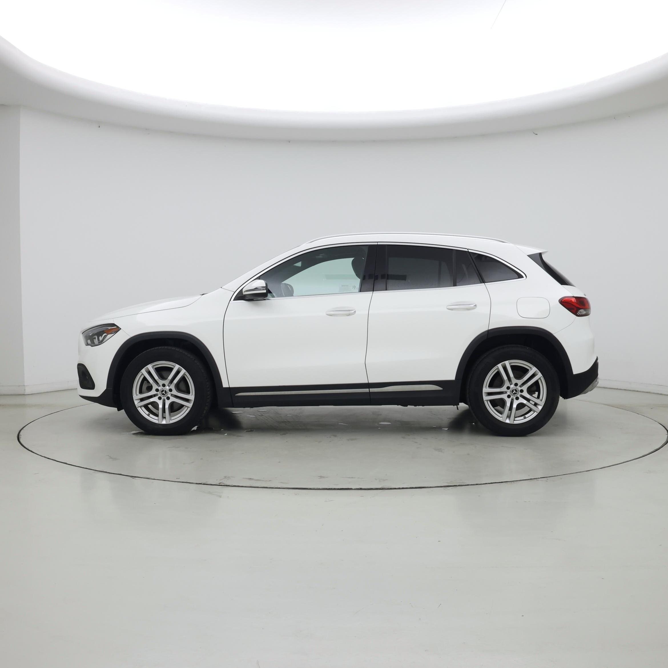 Thumbnail: 2021 Mercedes-Benz GLA - 3
