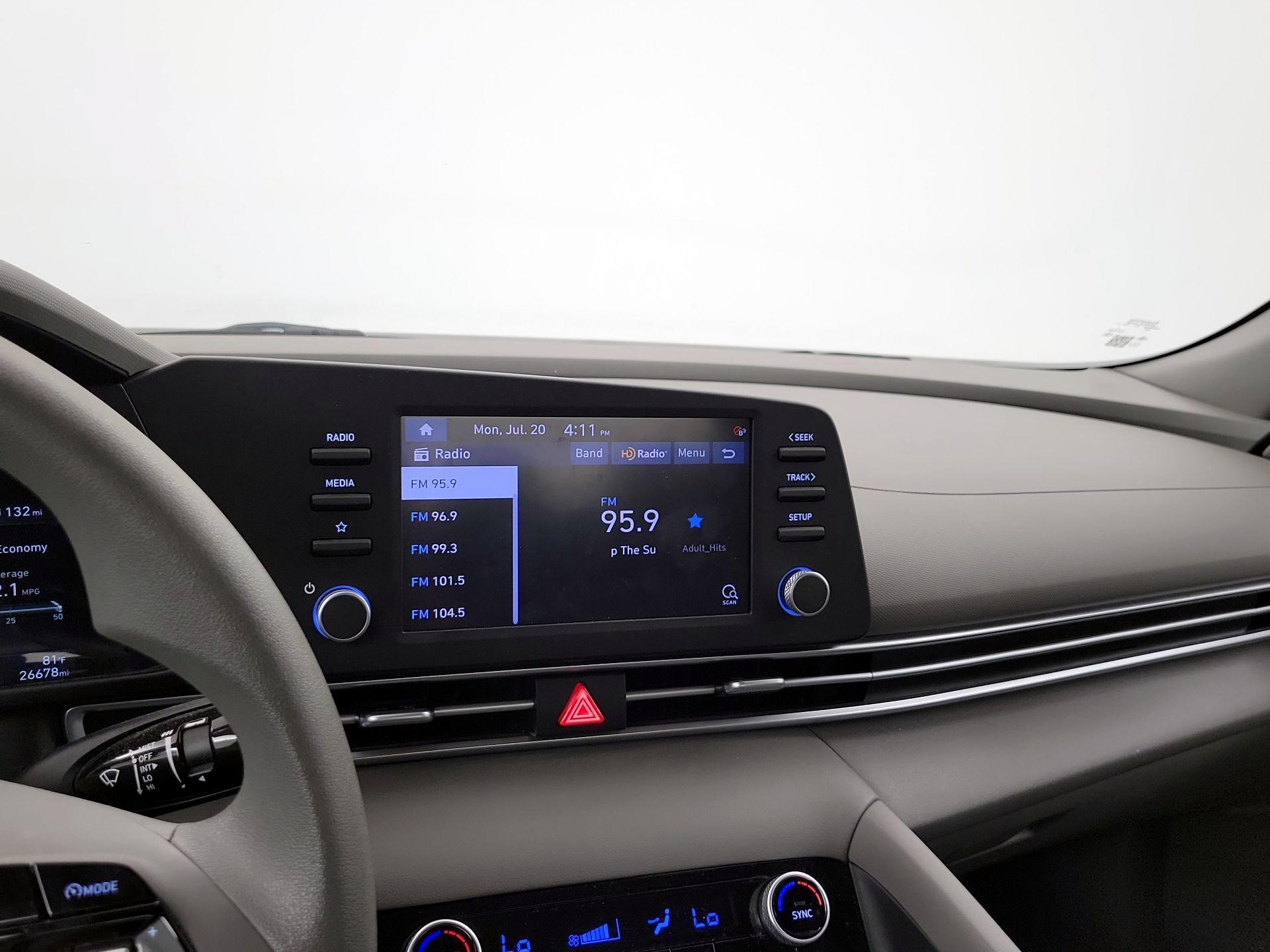 Thumbnail: 2023 Hyundai Elantra - 15