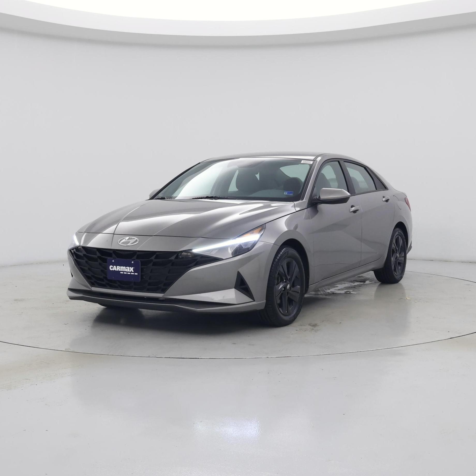 Thumbnail: 2023 Hyundai Elantra - 4