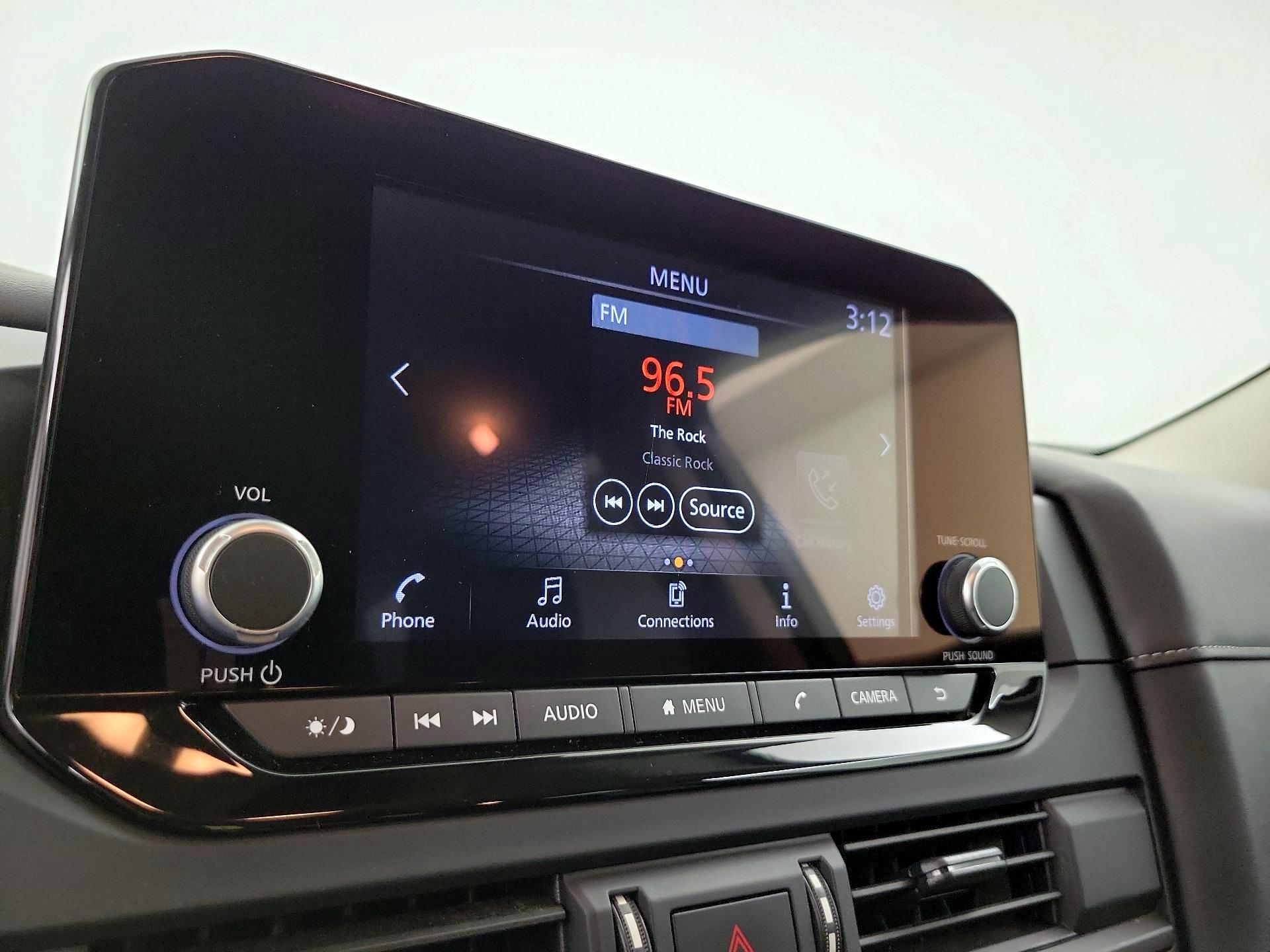 Thumbnail: 2024 Nissan Pathfinder - 15