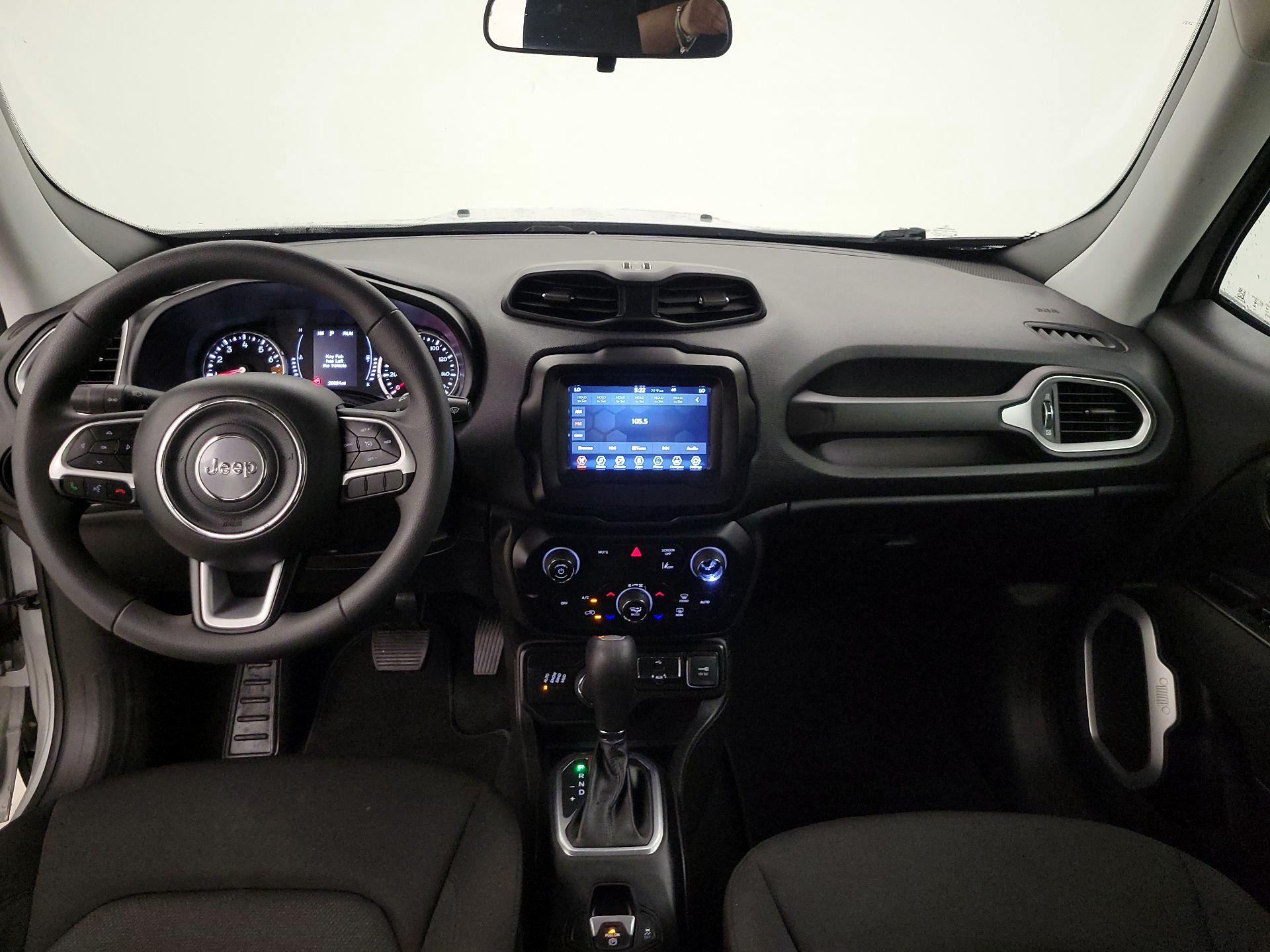 Thumbnail: 2021 Jeep Renegade - 9