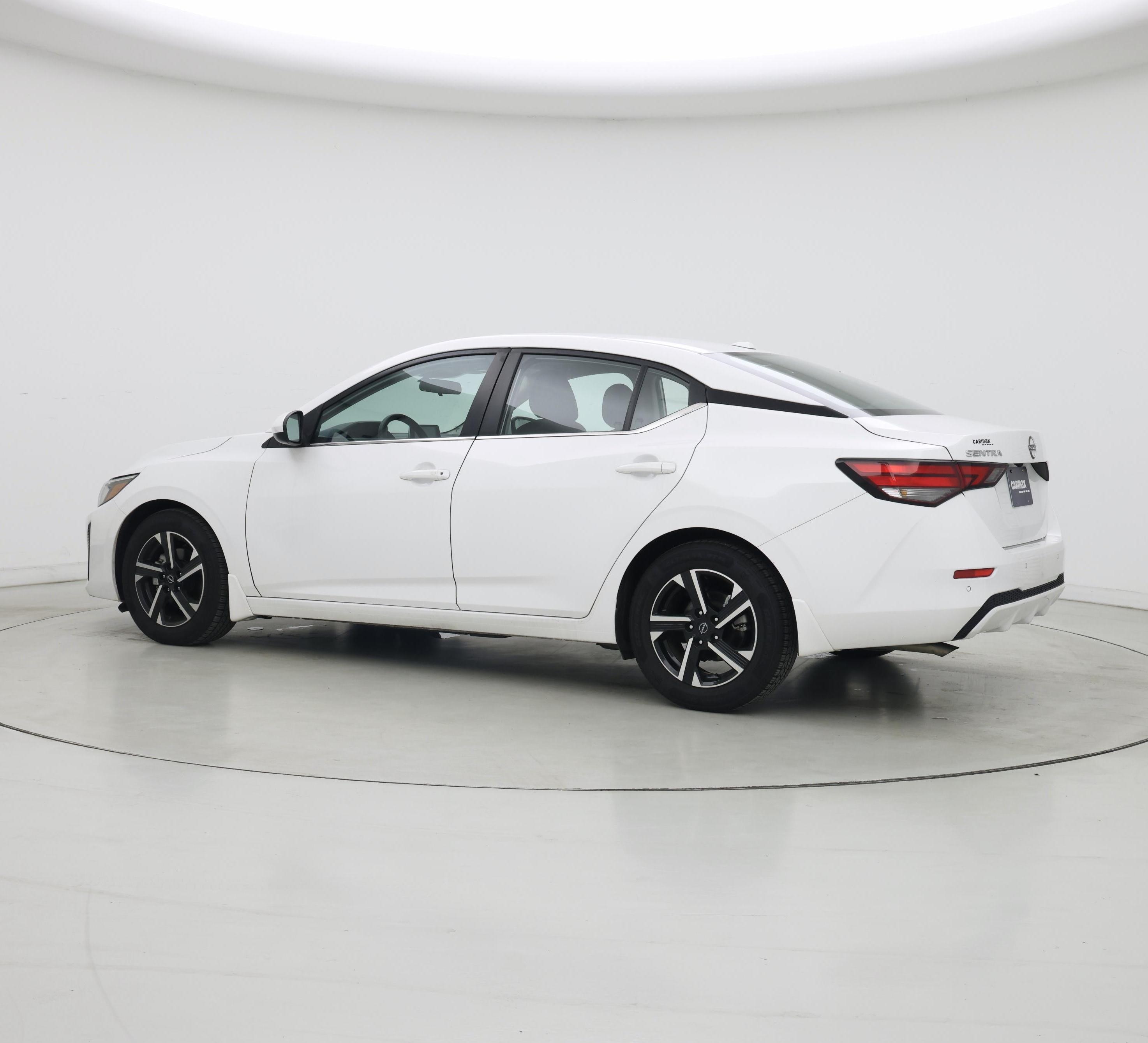 Thumbnail: 2024 Nissan Sentra - 4