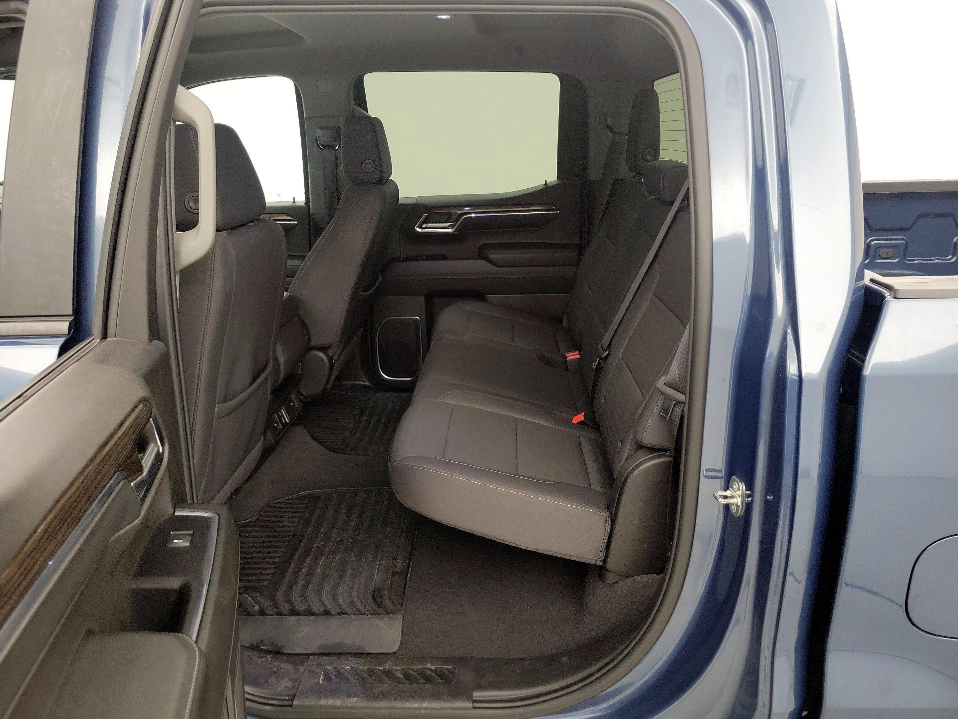 Thumbnail: 2024 Chevrolet Silverado 1500 - 19